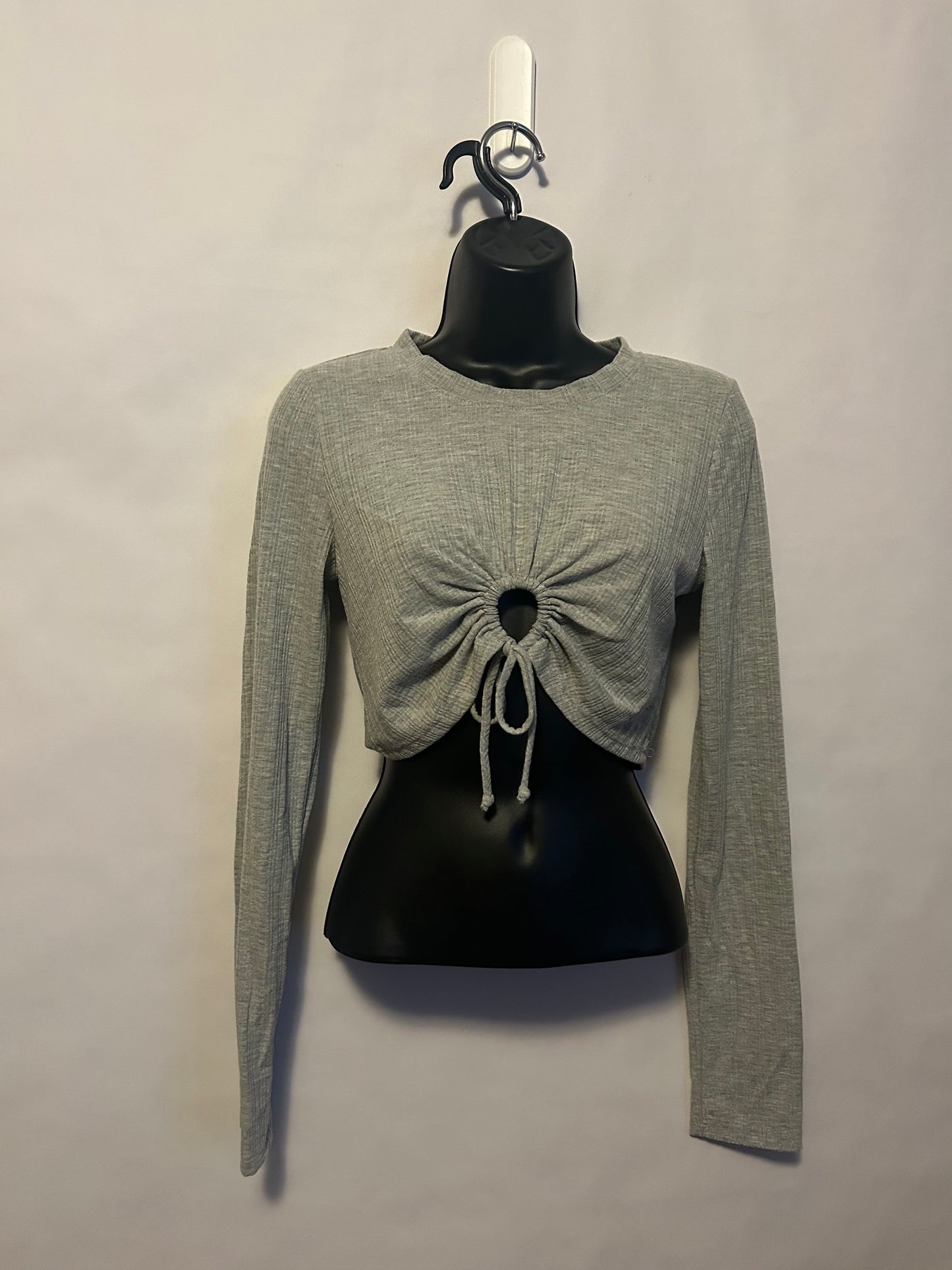 Monhegans Grey Crop Long Sleeve M