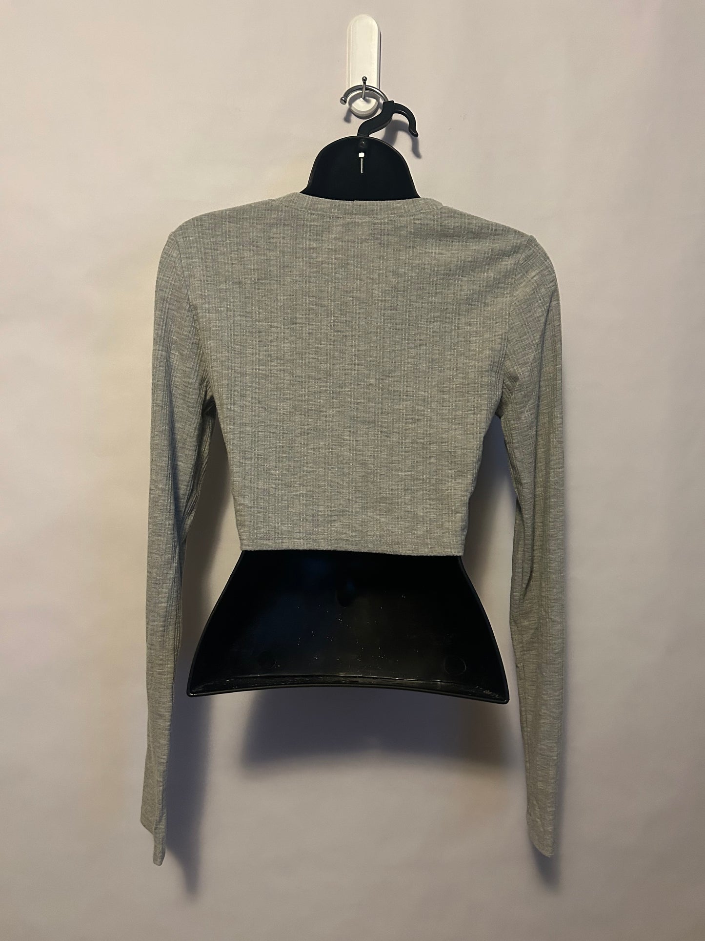 Monhegans Grey Crop Long Sleeve M