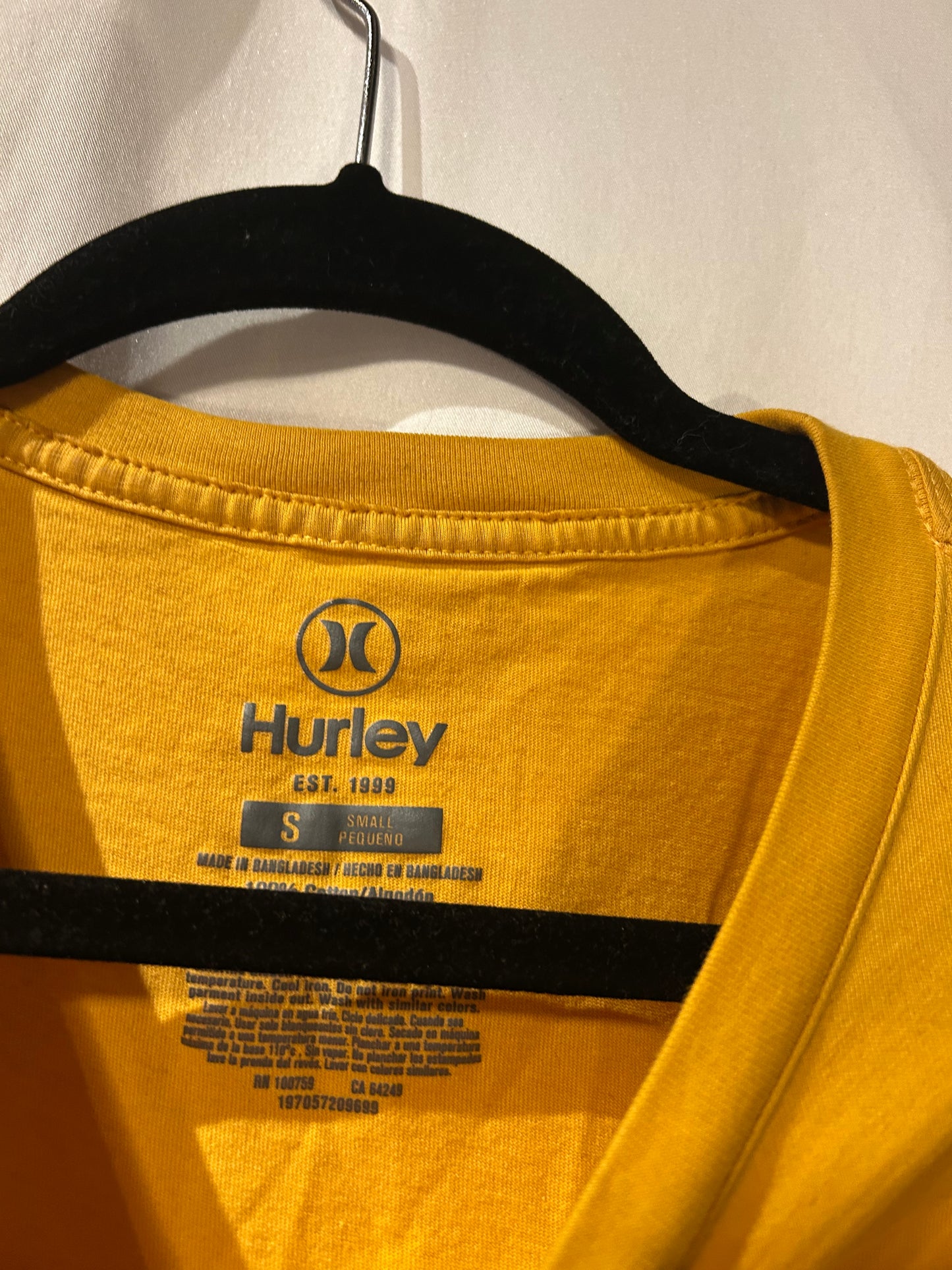 Hurley Yellow Graphic T-Shirt S