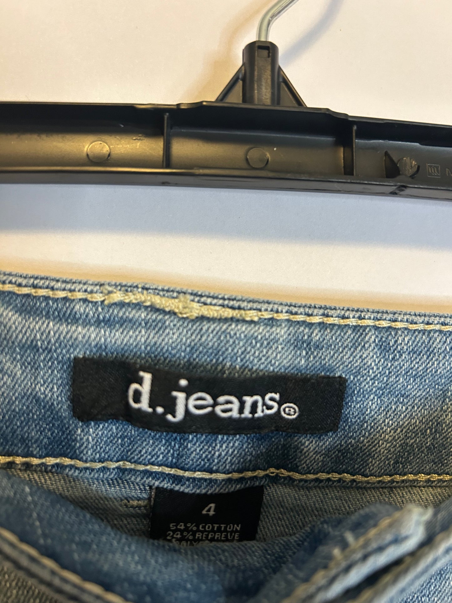 D. Jeans 4