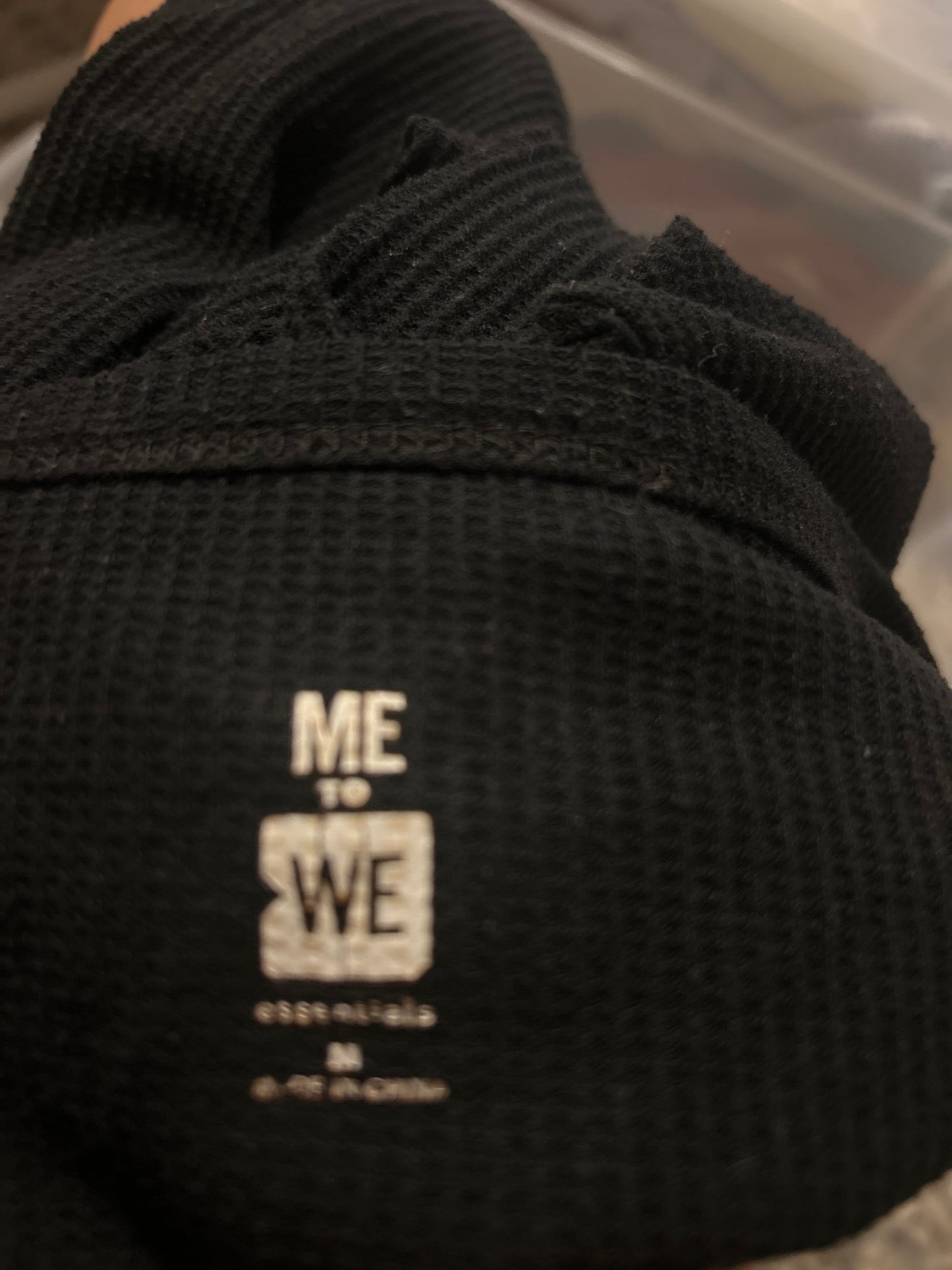 Me to We Black Button Up Long Sleeve M
