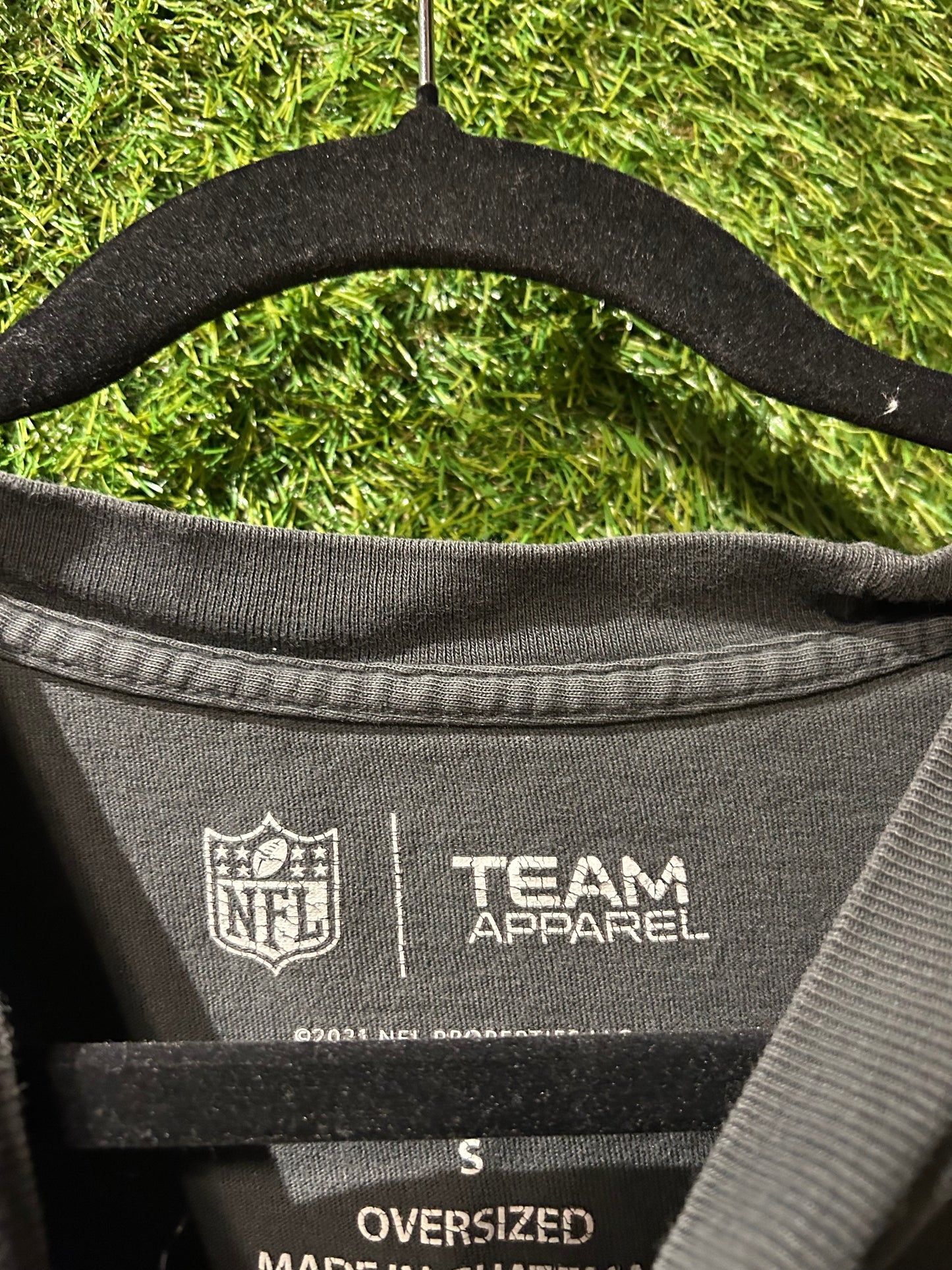 NFL Raiders Football T-Shirt S