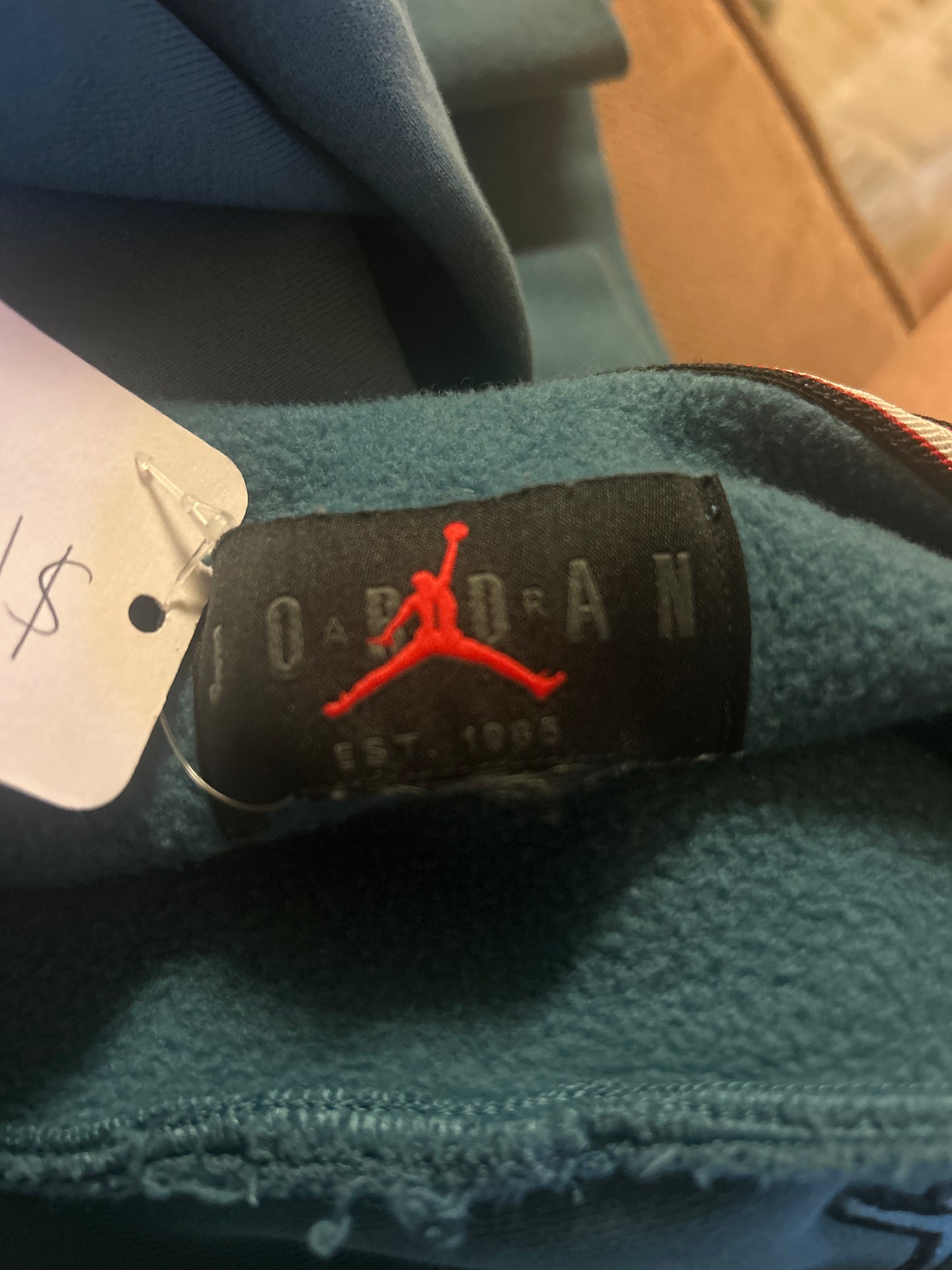 Air Jordan Sweatshirt L