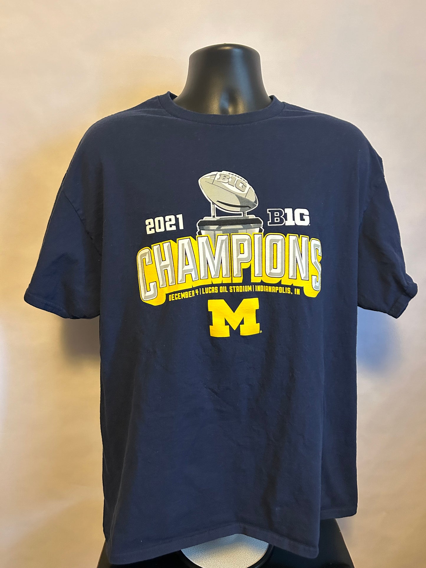 Michigan Champs Navy T-Shirt XL