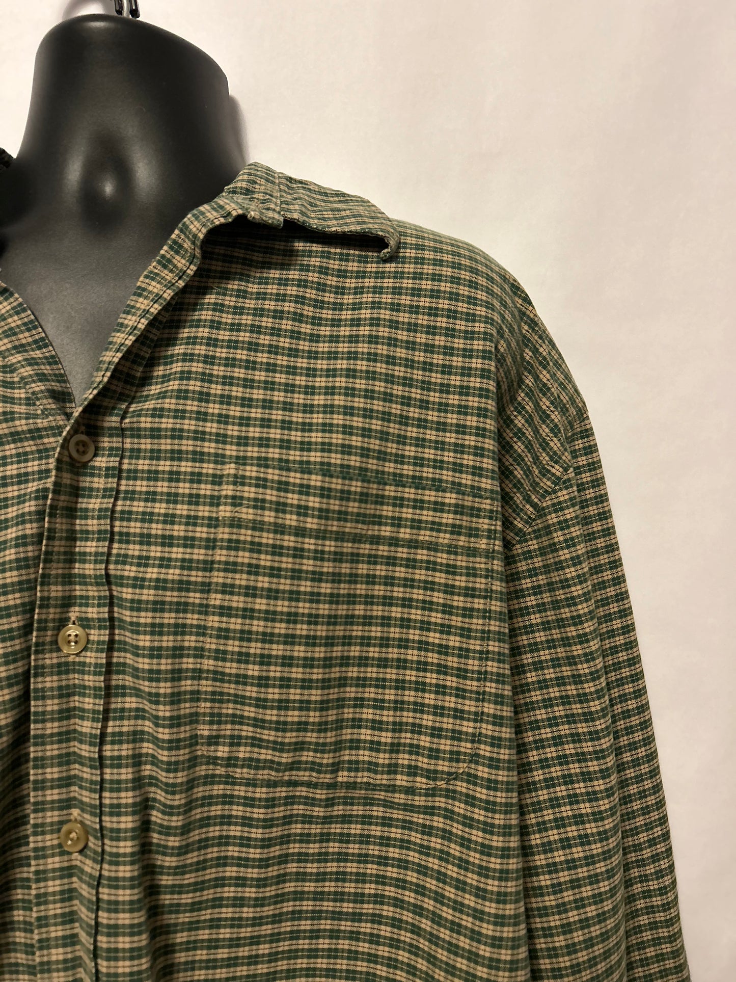 Van Heusen Button Up 2XL