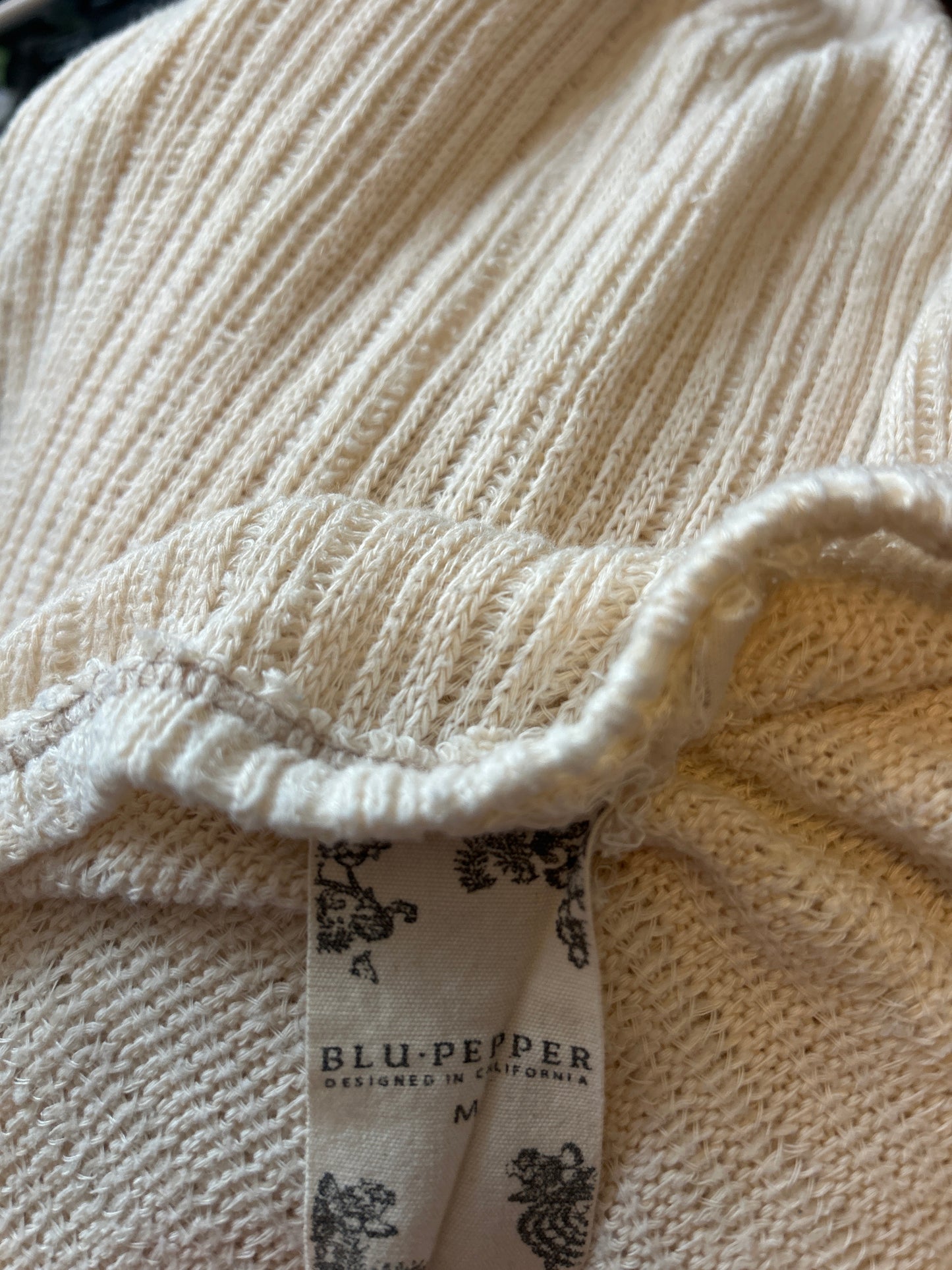 Blue Pepper T-Shirt M