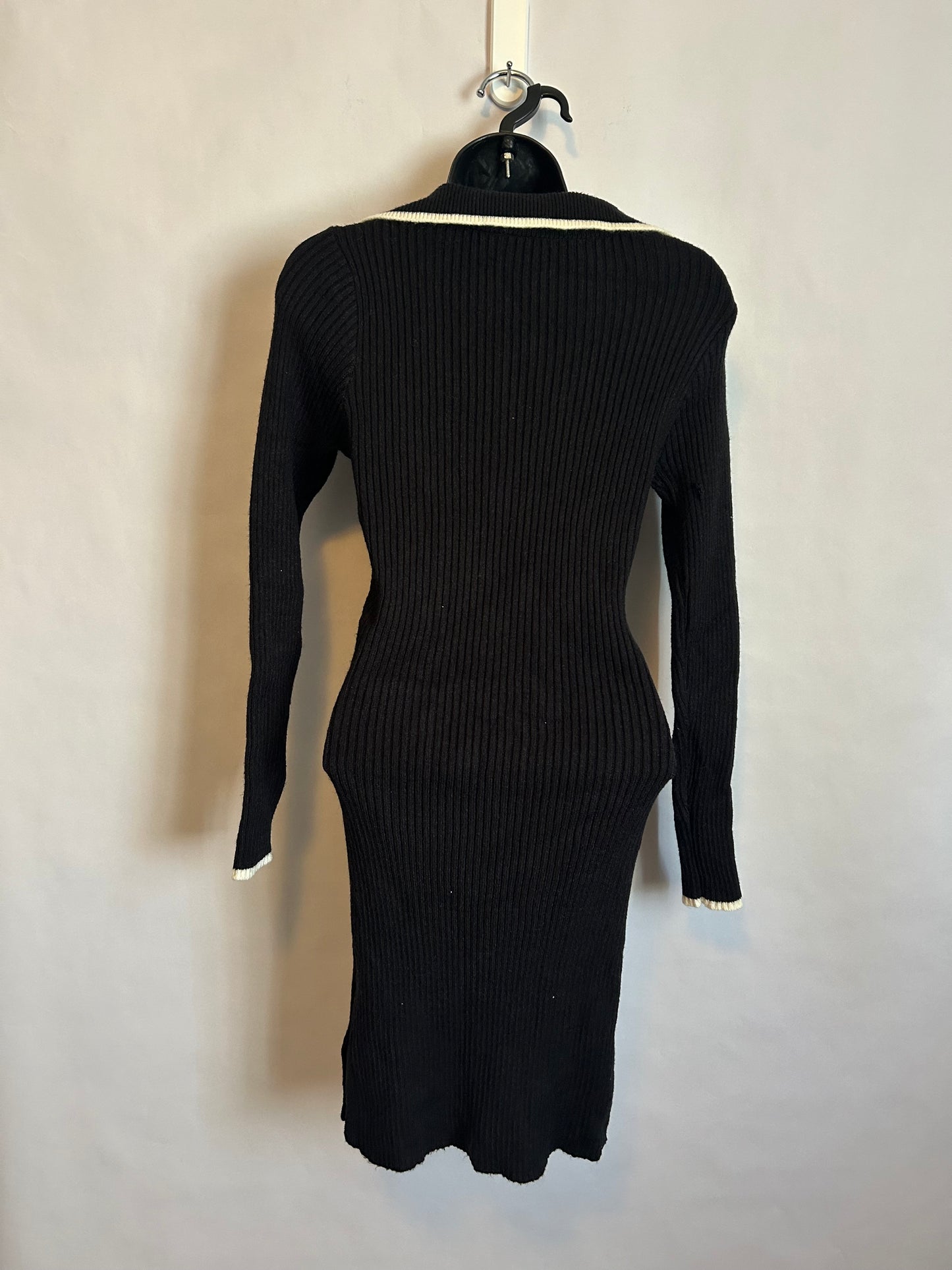 Black & White Sweater Dress S