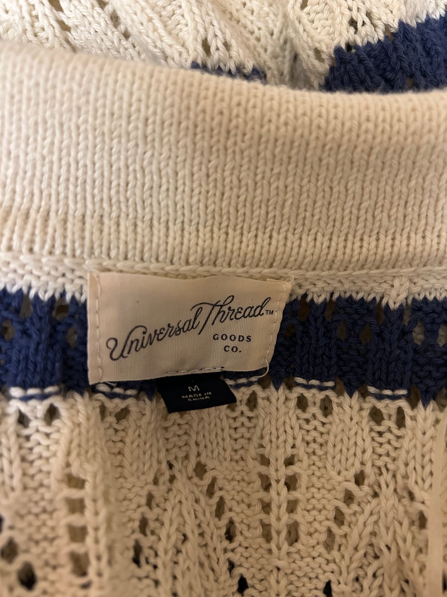Universal Thread Sweater M
