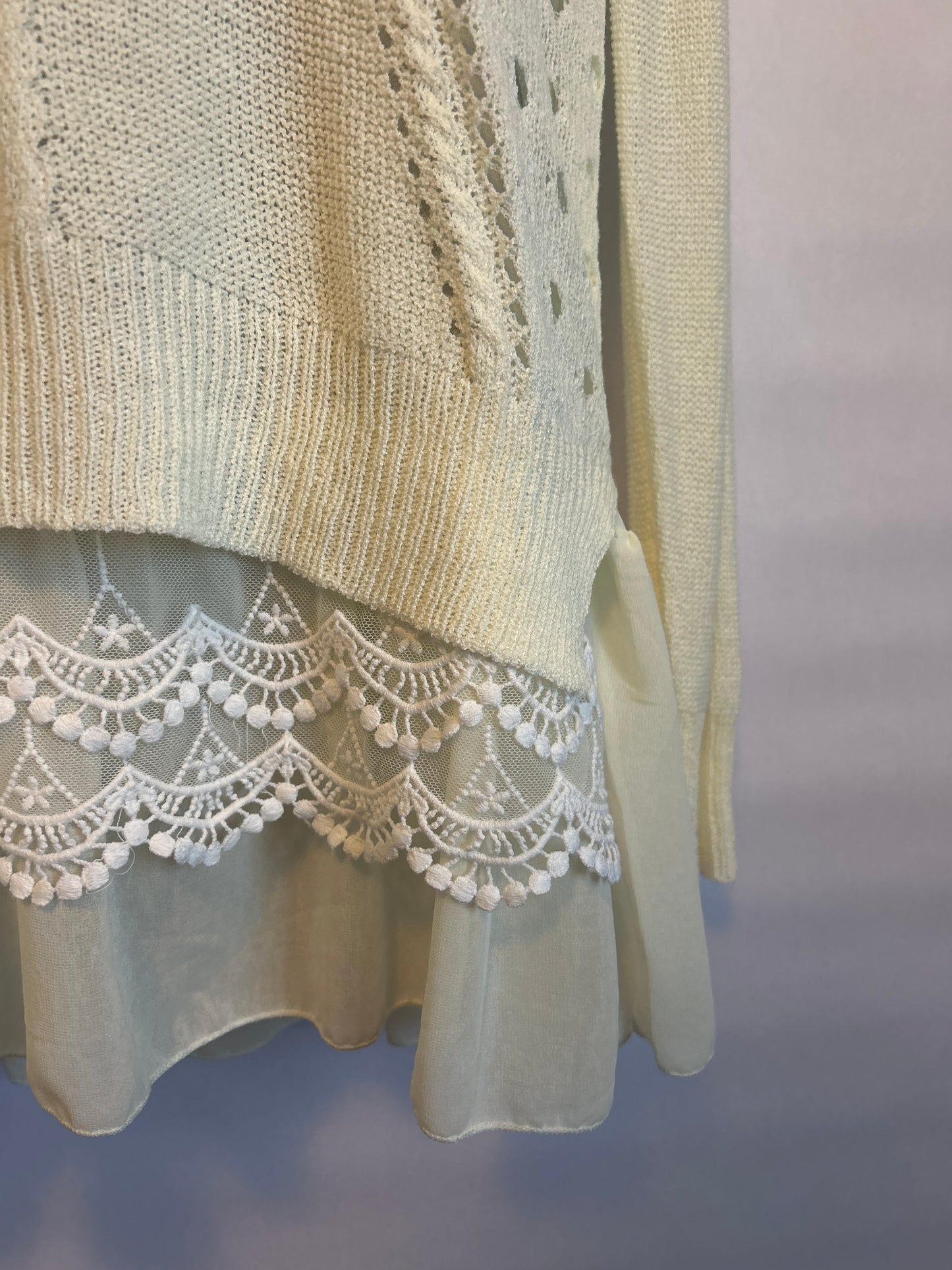 Renjo Sweater With Lace M