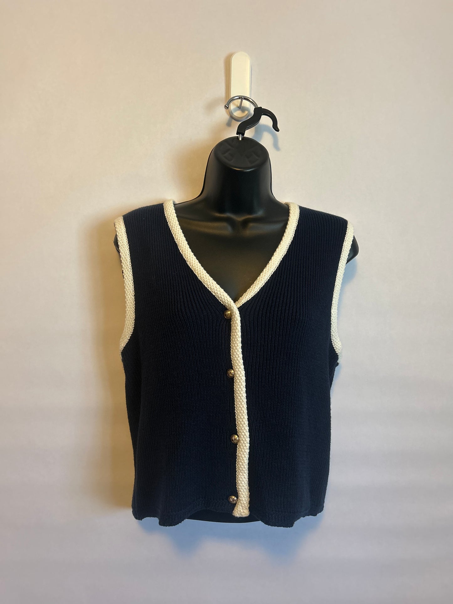 Sincerely Jules Sweater Vest M