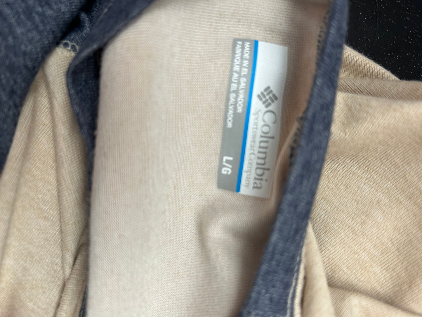 Columbia Tan & Navy Long Sleeve L