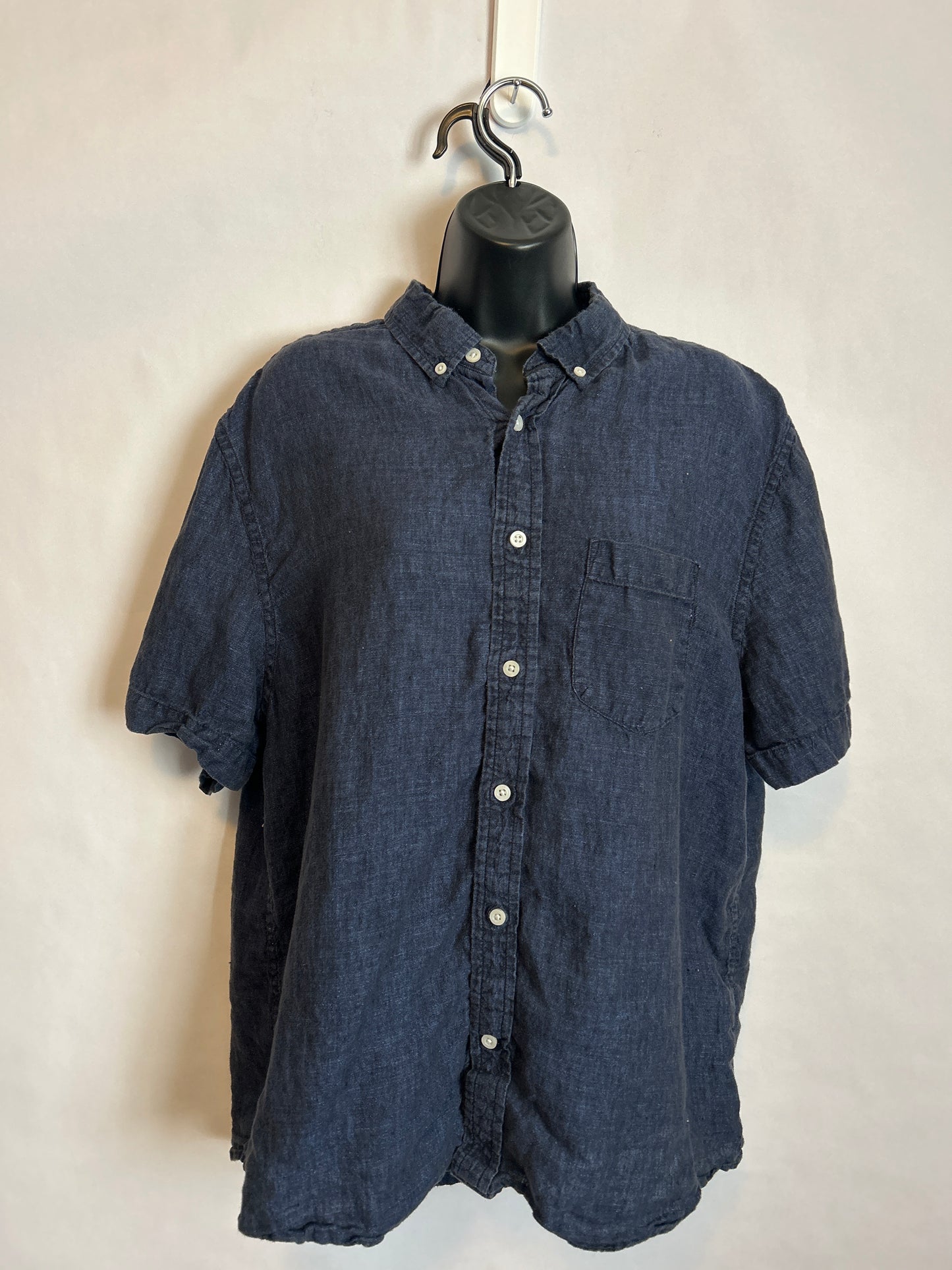 Banana Republic Denim Short Sleeve Button Up L