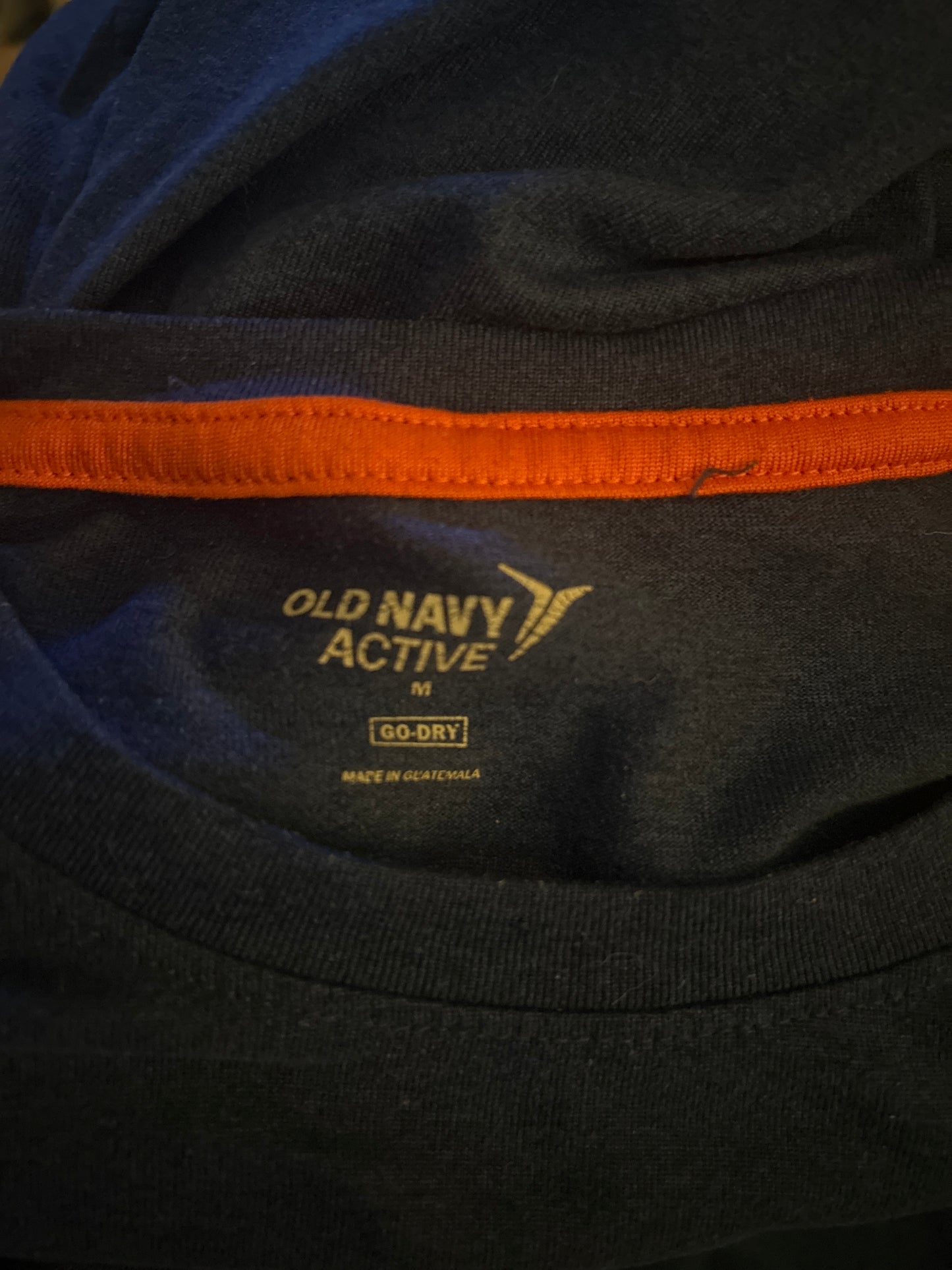 Old Navy Active T-Shirt M