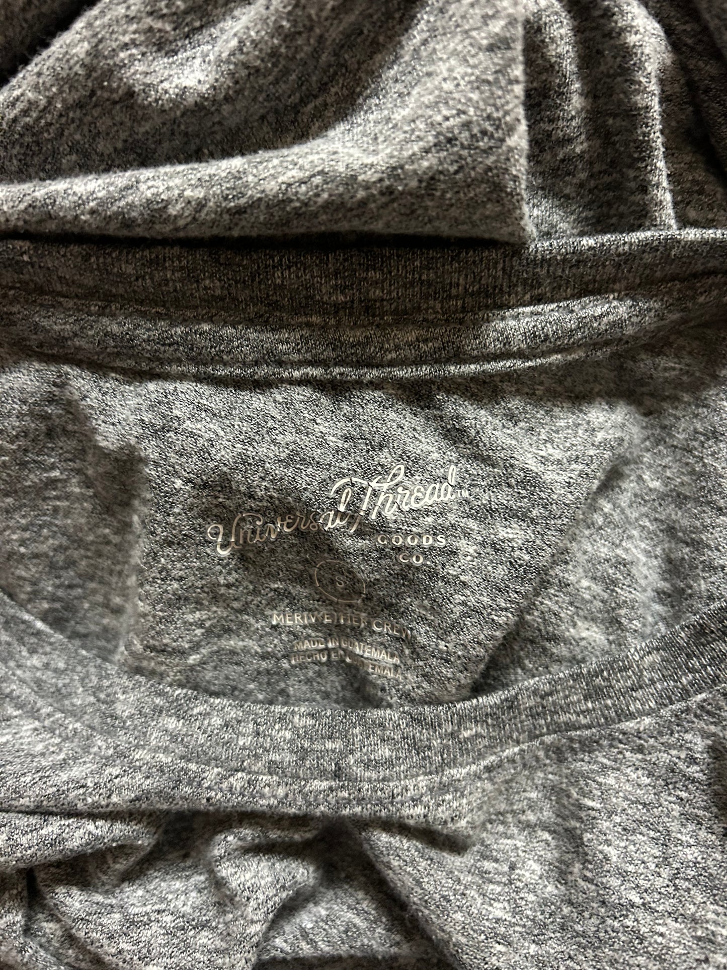Universal Thread T-Shirt S