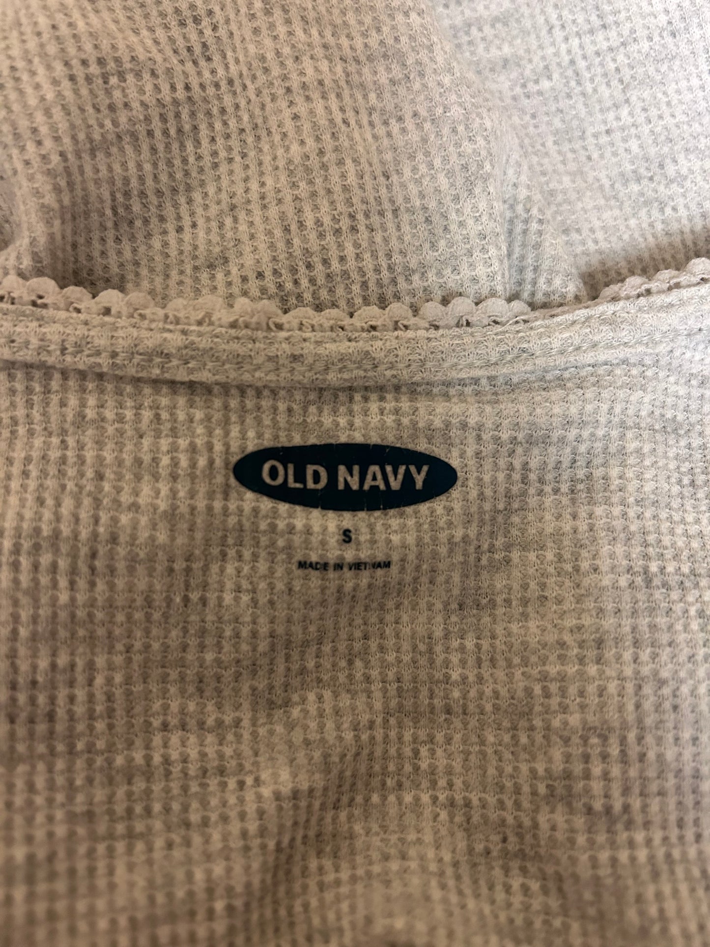 Old Navy Light Grey Long Sleeve M