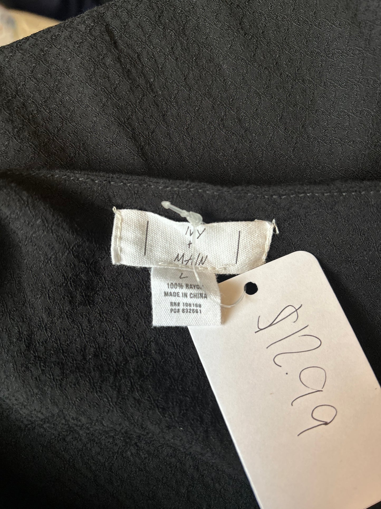 Ivy & Main Black Dress L