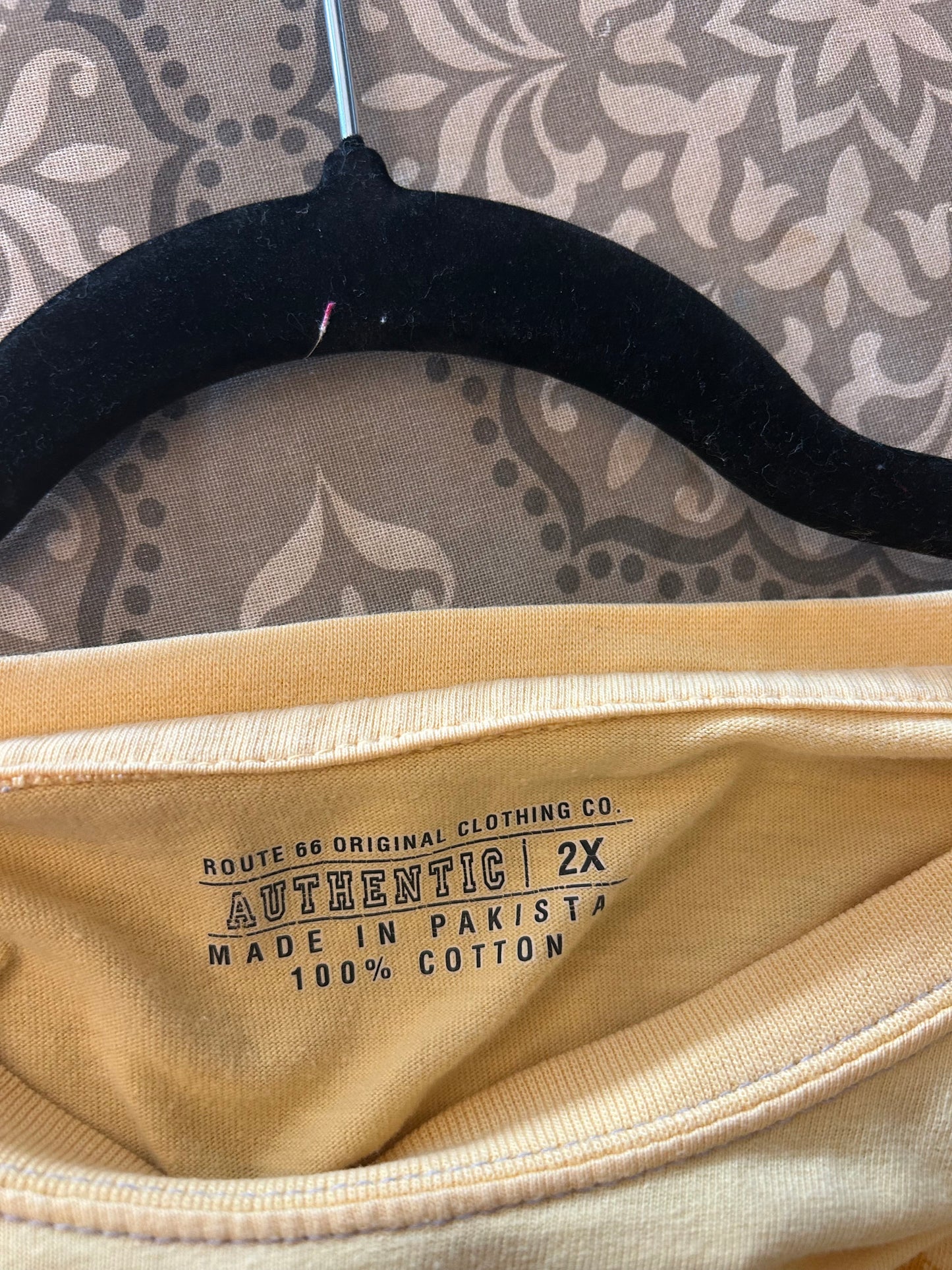 Vick’s Customs Yellow T-Shirt 2X