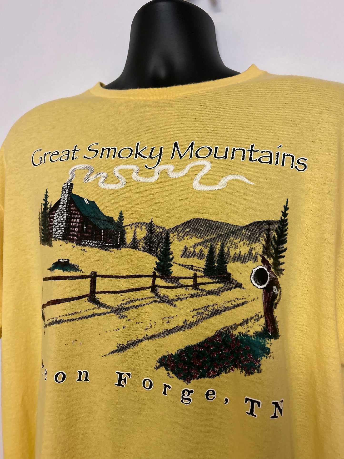 Great Smoky Mountains Yellow T-Shirt XL