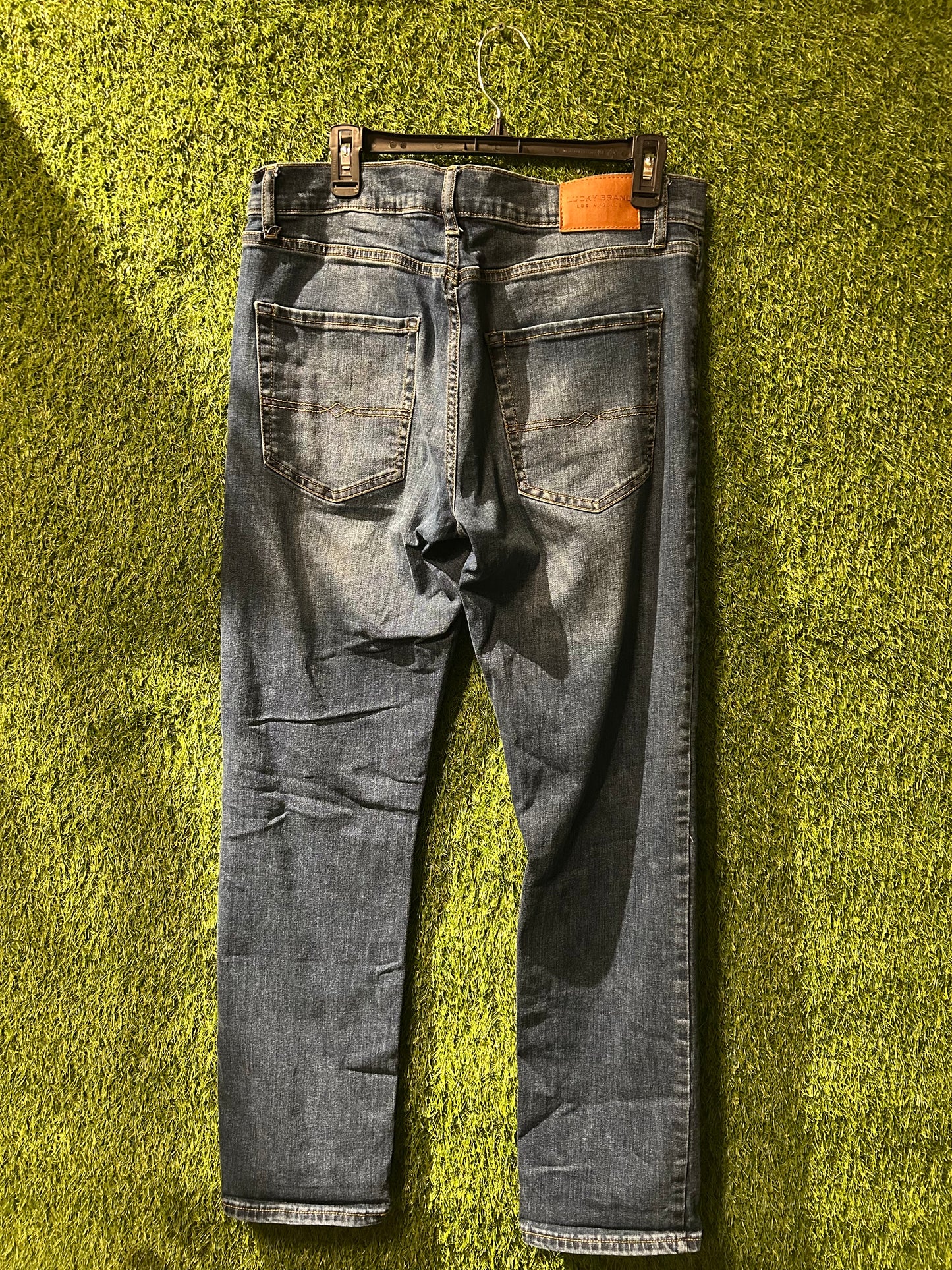 Lucky Brand Jeans 32 x 32