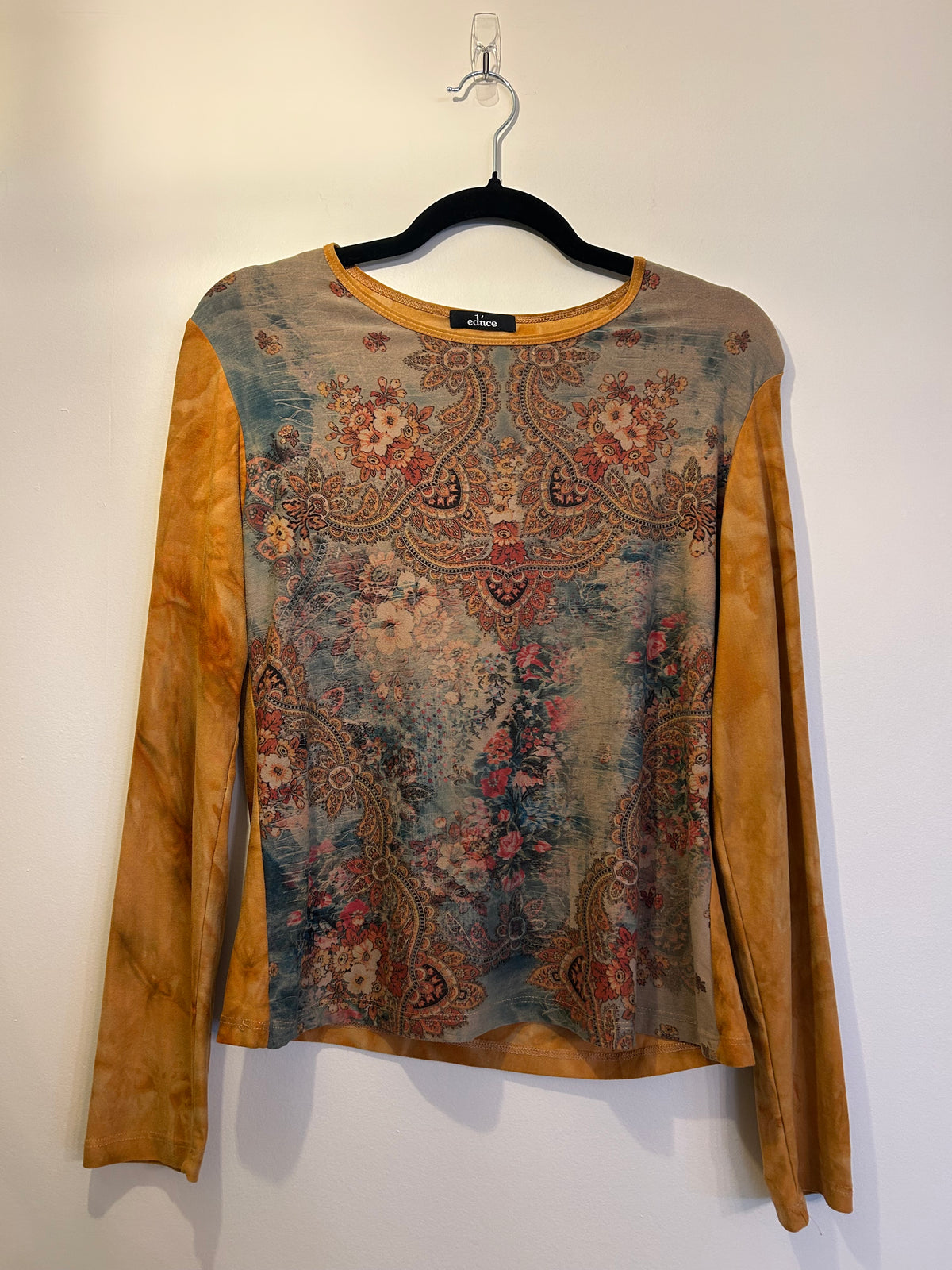 Edúce Vintage Paisley Top