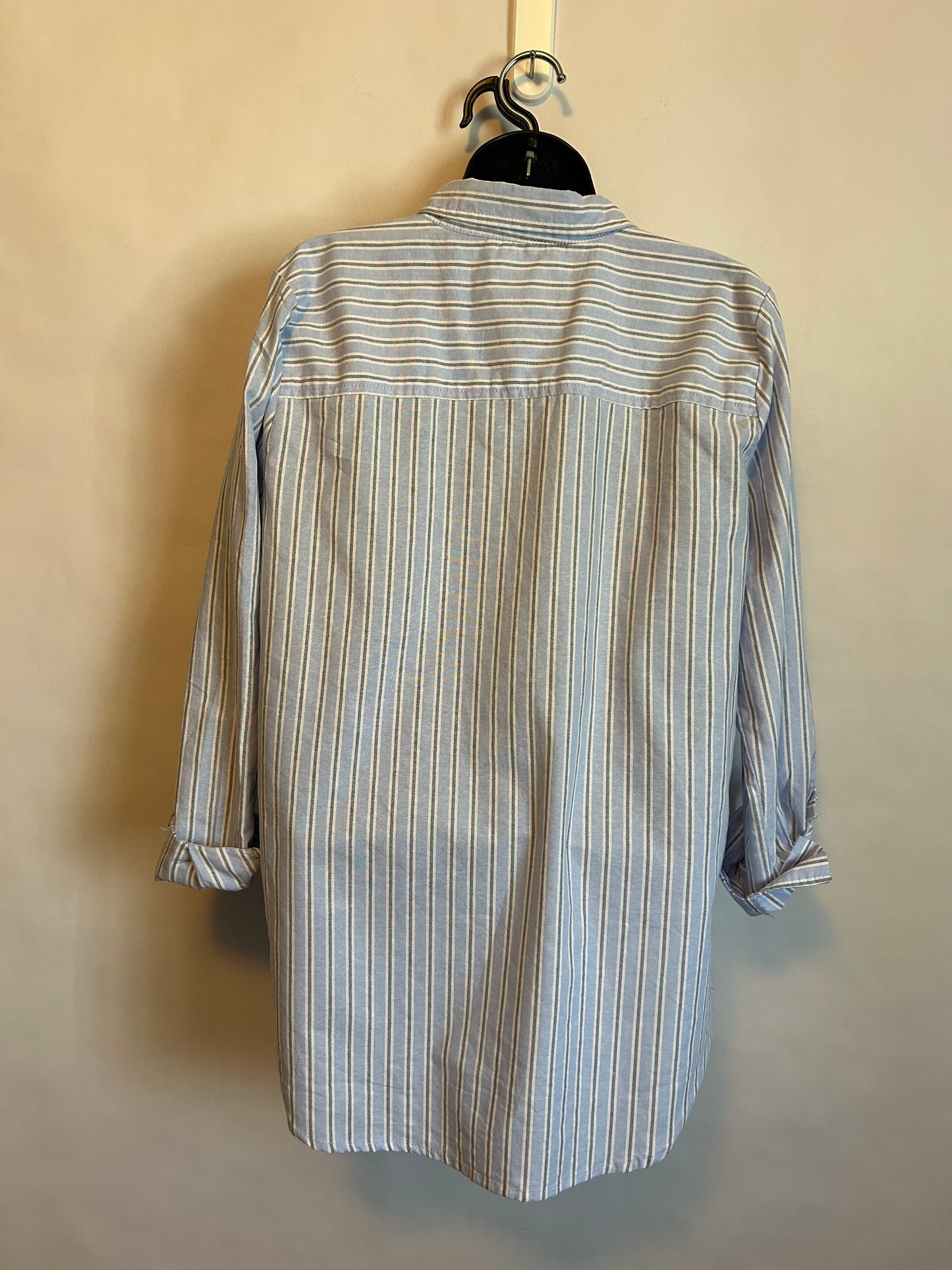 Alexander Jordan Light Blue Striped Button Up M
