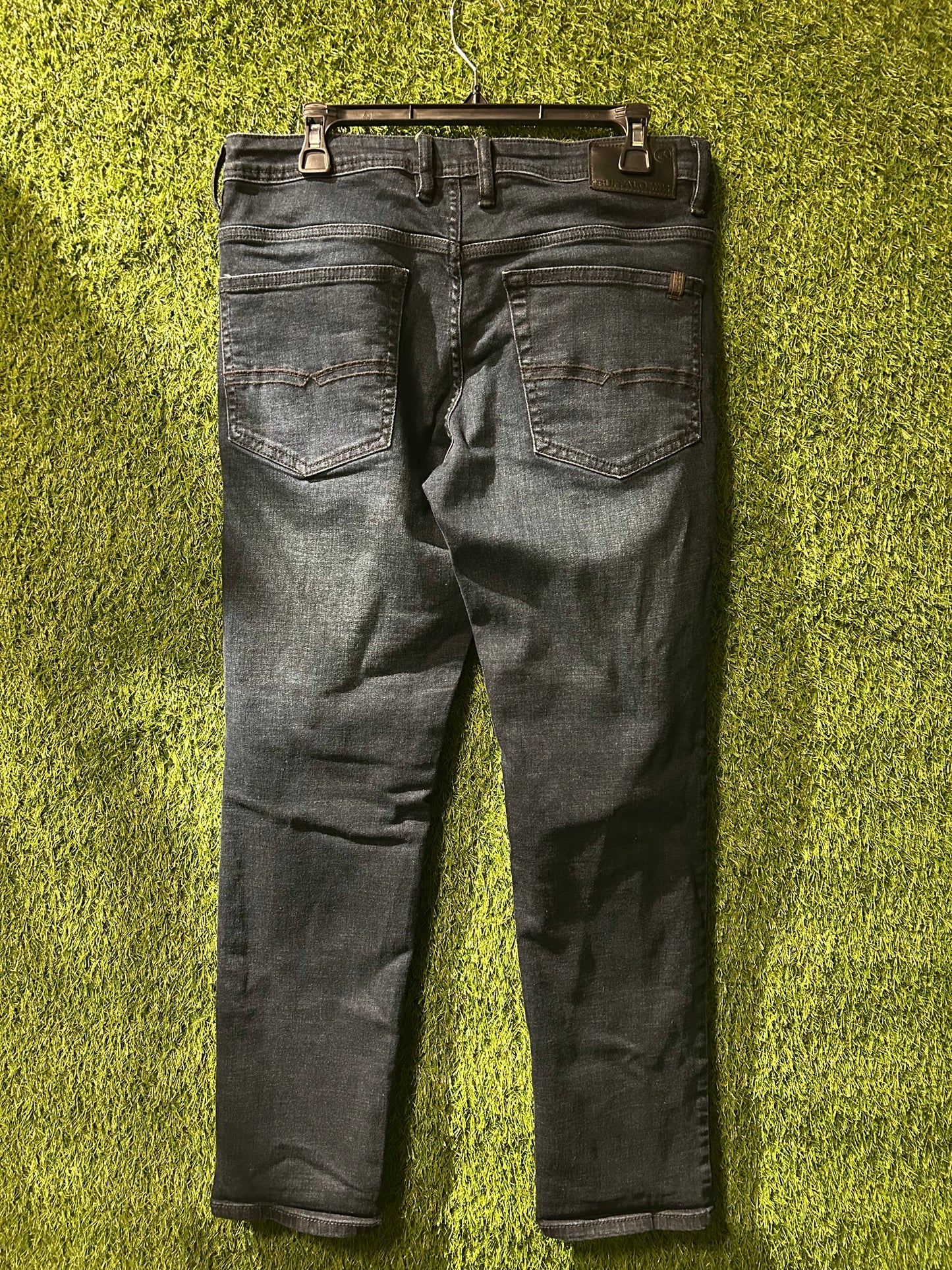 Jackson Straight Jeans 32 x 32