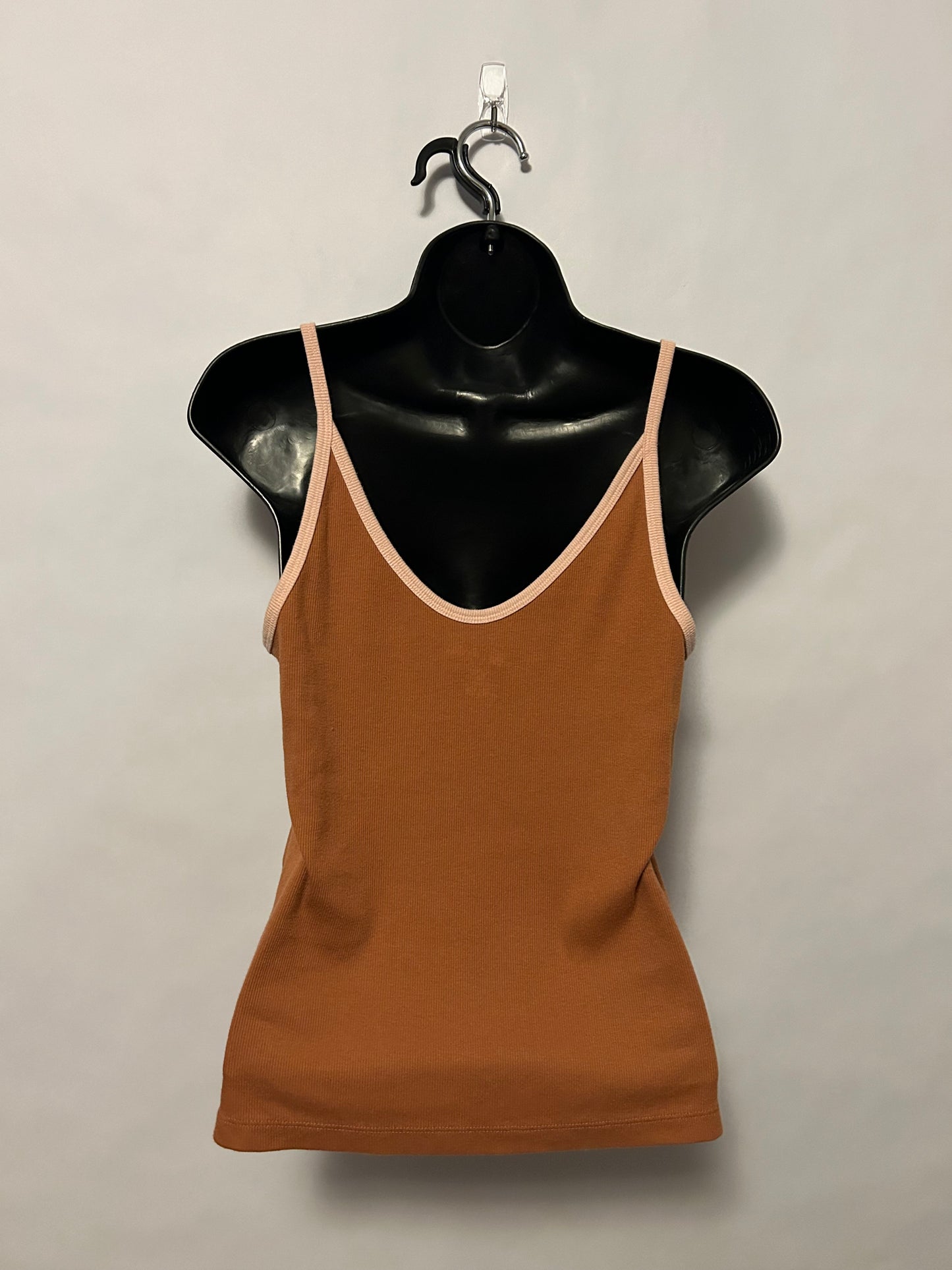 Universal Threads Tank M