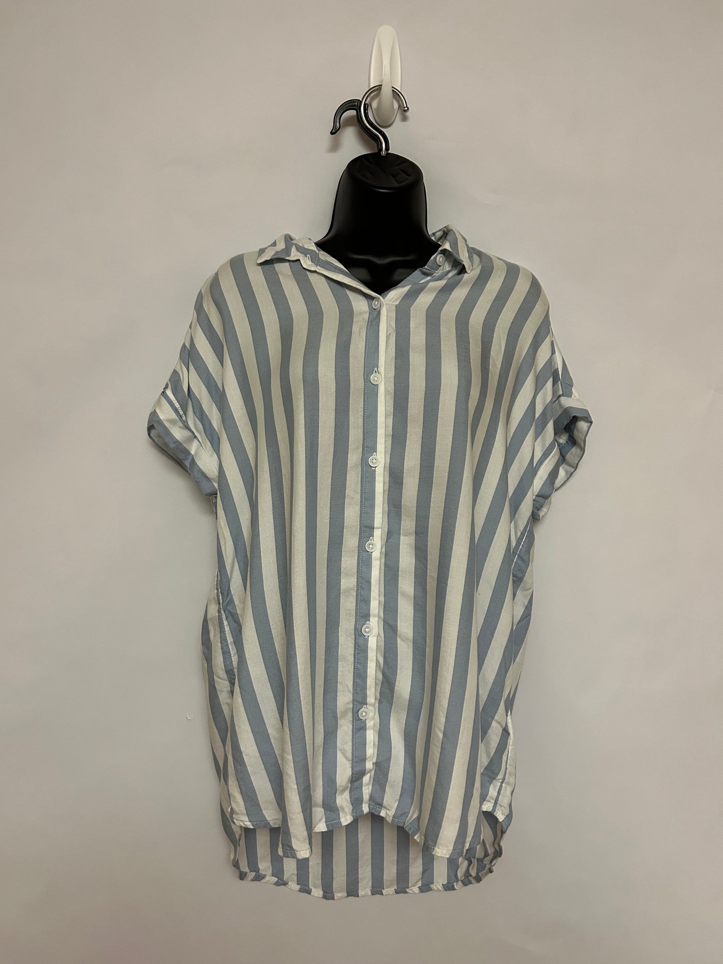 Beachlunchlounge Striped Button Up M