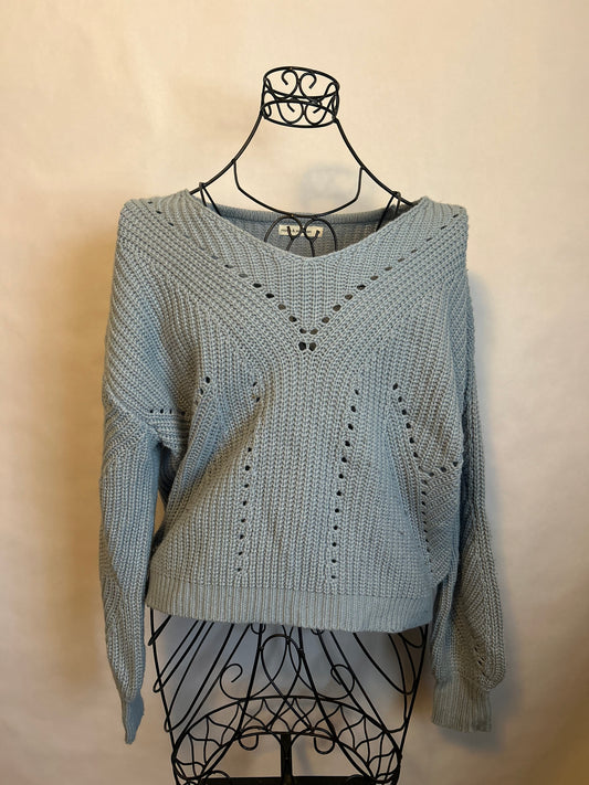 Moon & Madison Light Blue Sweater M