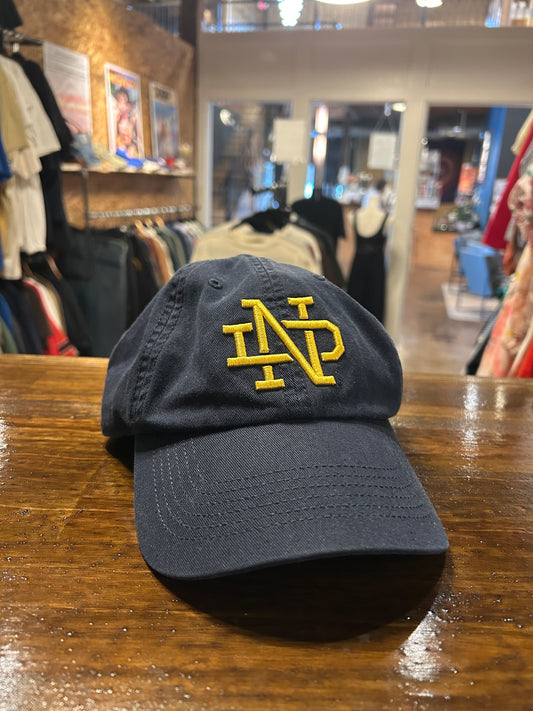 Notre Dame Hat M
