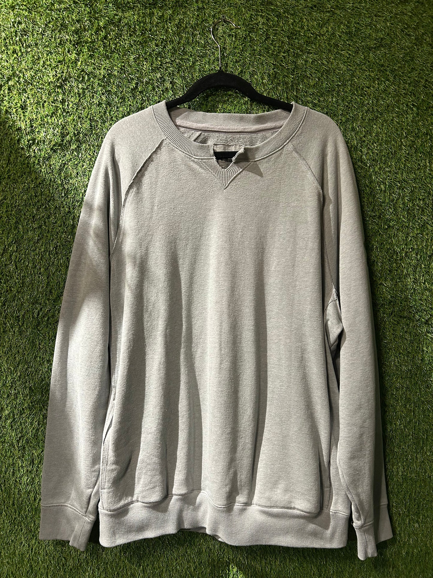 Under Armour Grey Sweatshirt 2XL