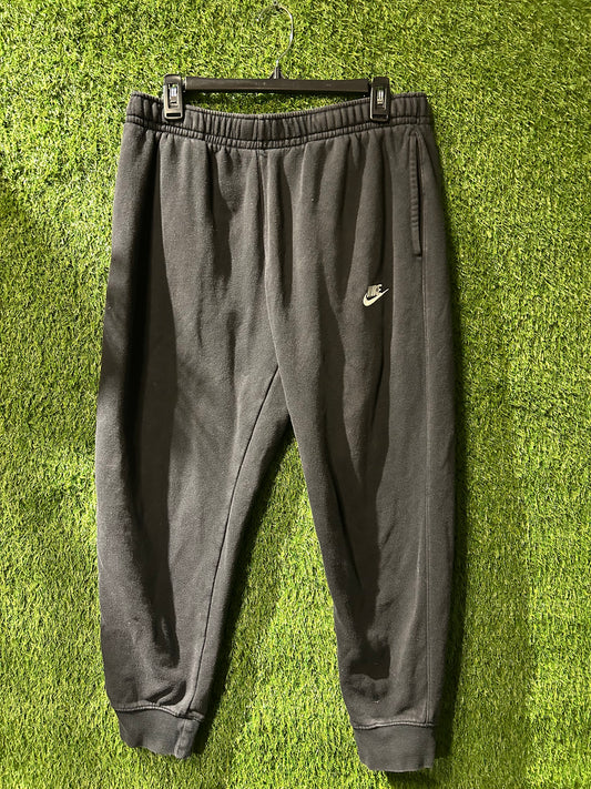 Nike Black Sweatpants L