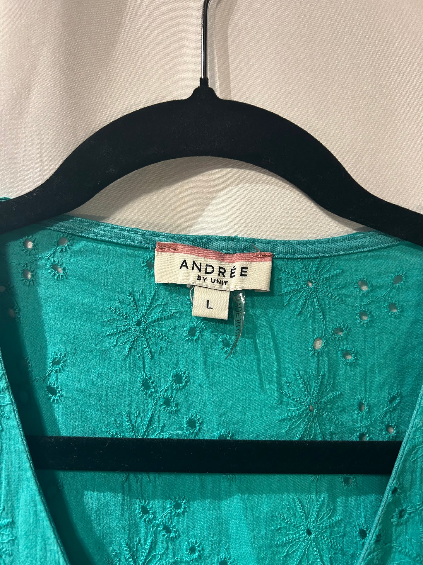 Andrée by Unit Green Eyelet Tank L