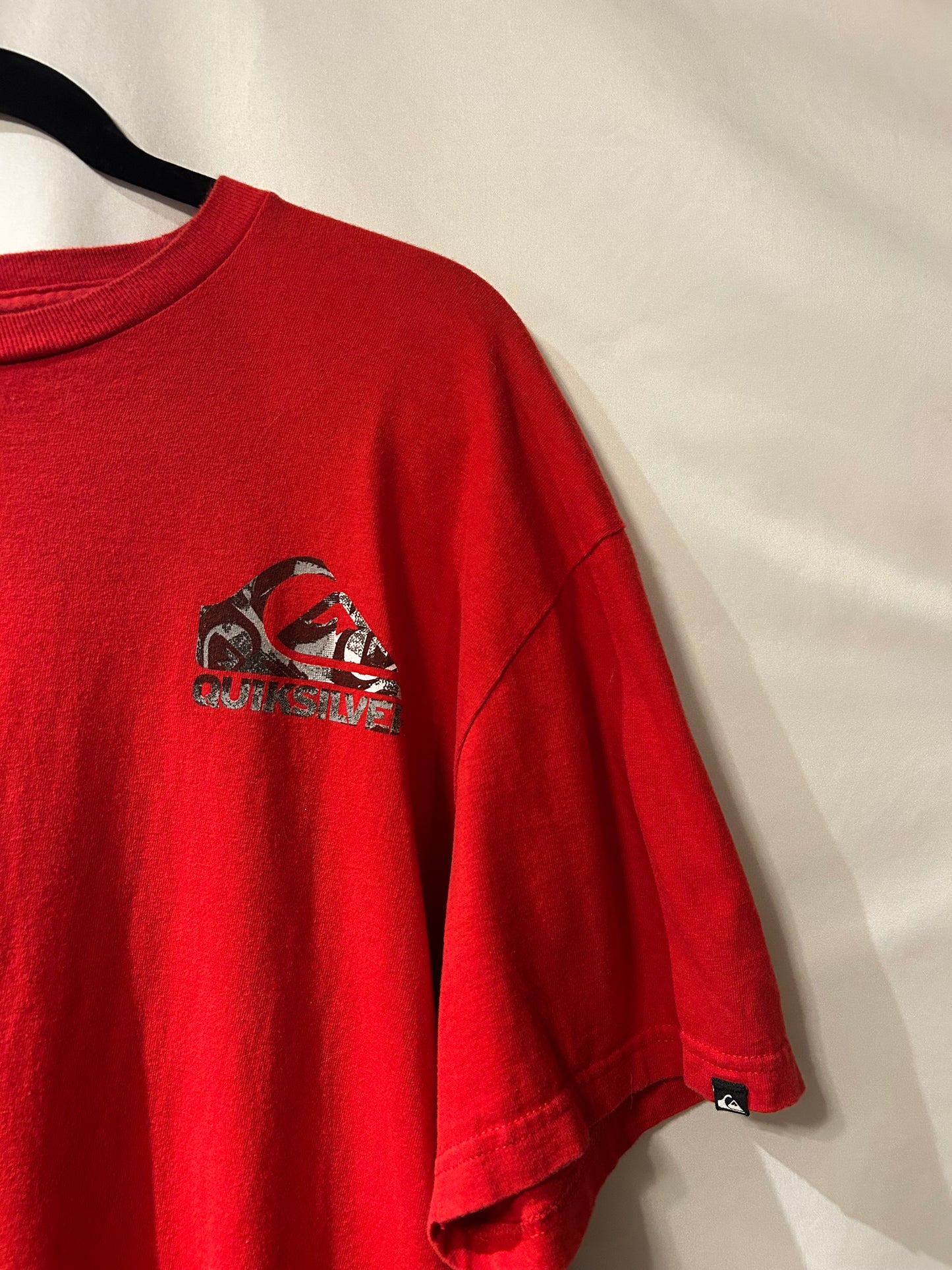 Quicksilver Red T-Shirt XL