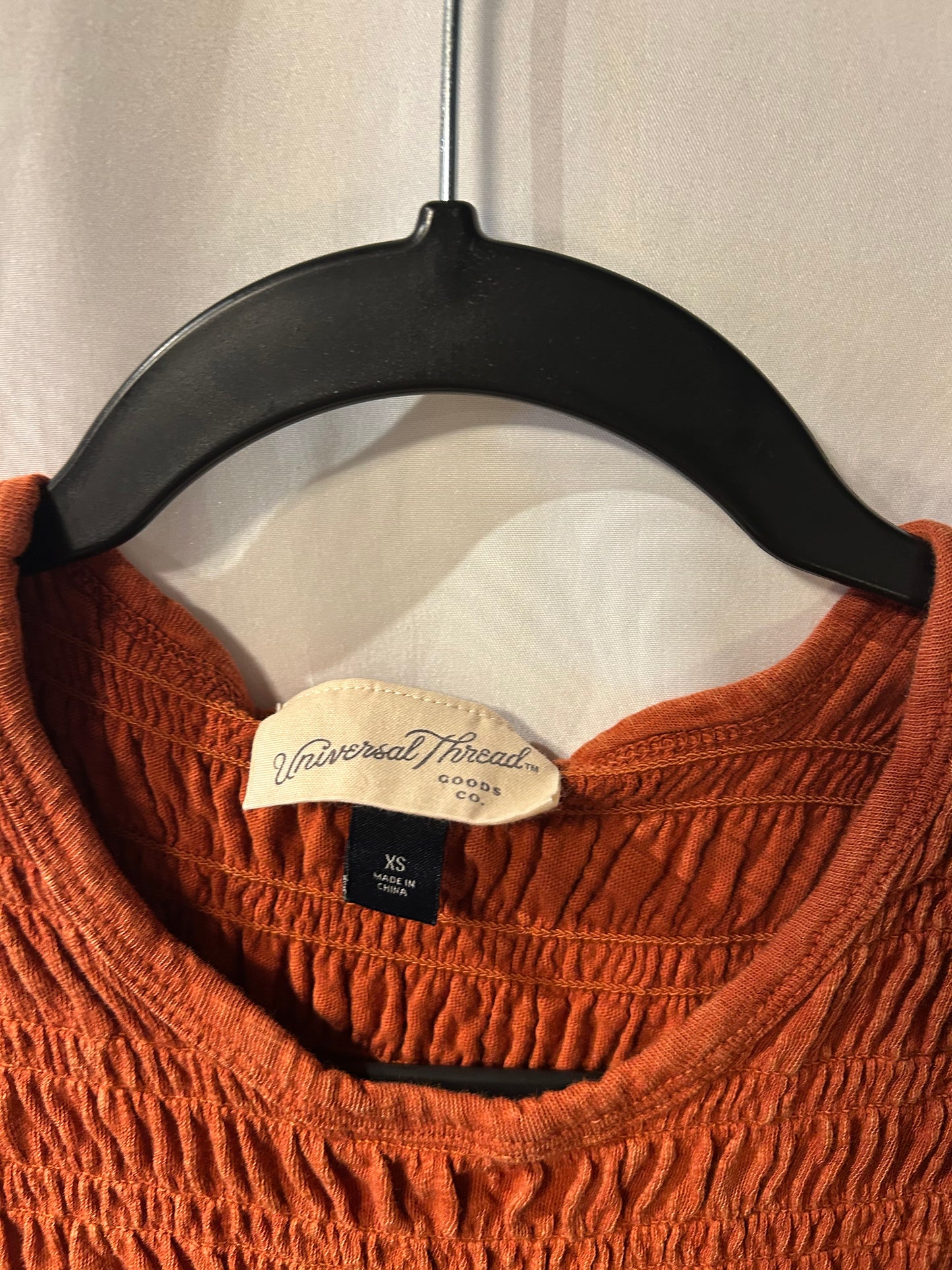 Universal Thread Orange Tank XS