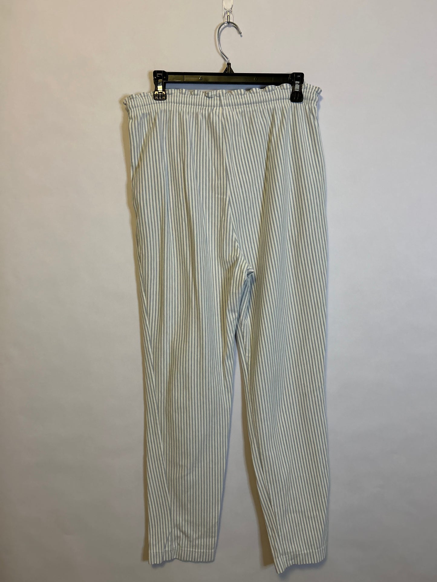 Liz Claiborne Blue & White Striped Pants M