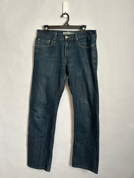 Straight Levi’s 514 32 x 32