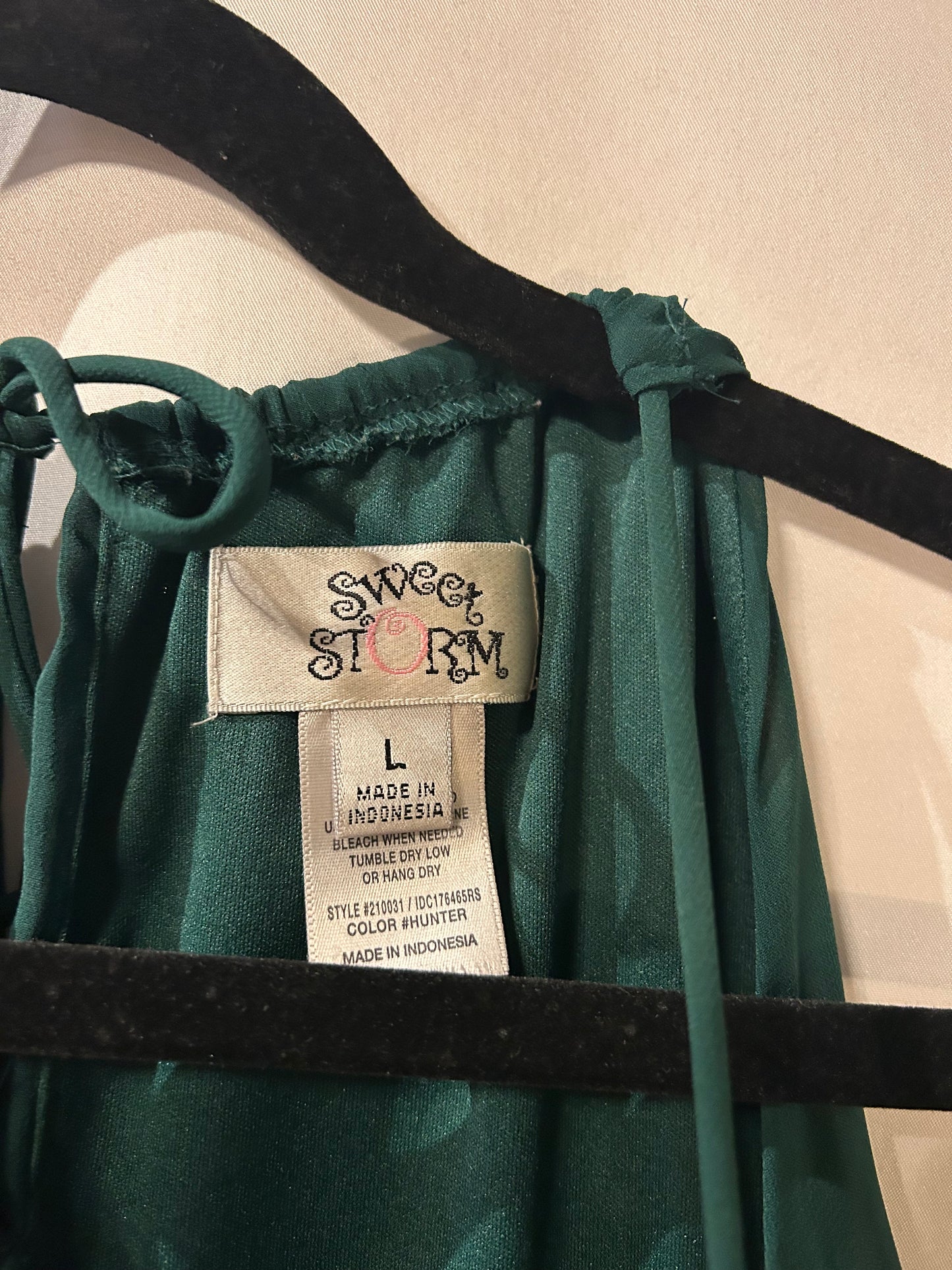 Sweet Storm Emerald Green Dress L