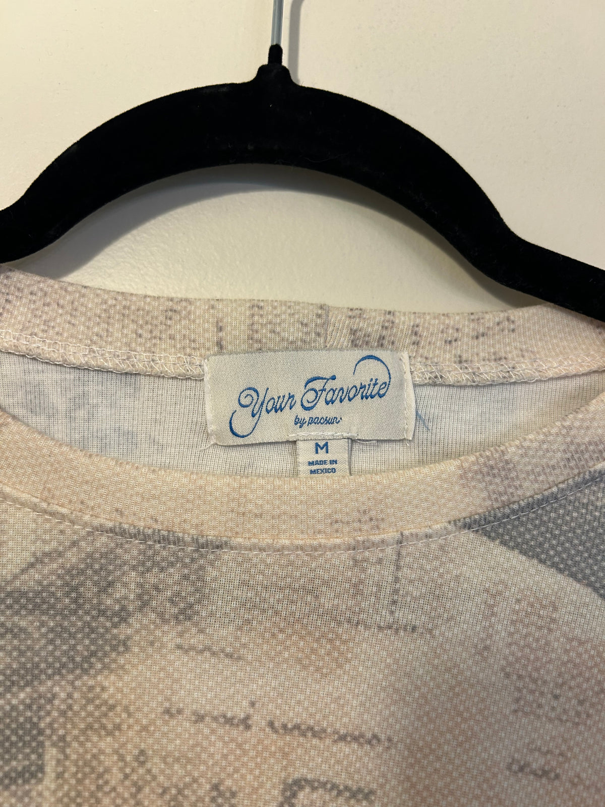 Your Favorite by Pacsun Y2K Newspaper Print T-Shirt M