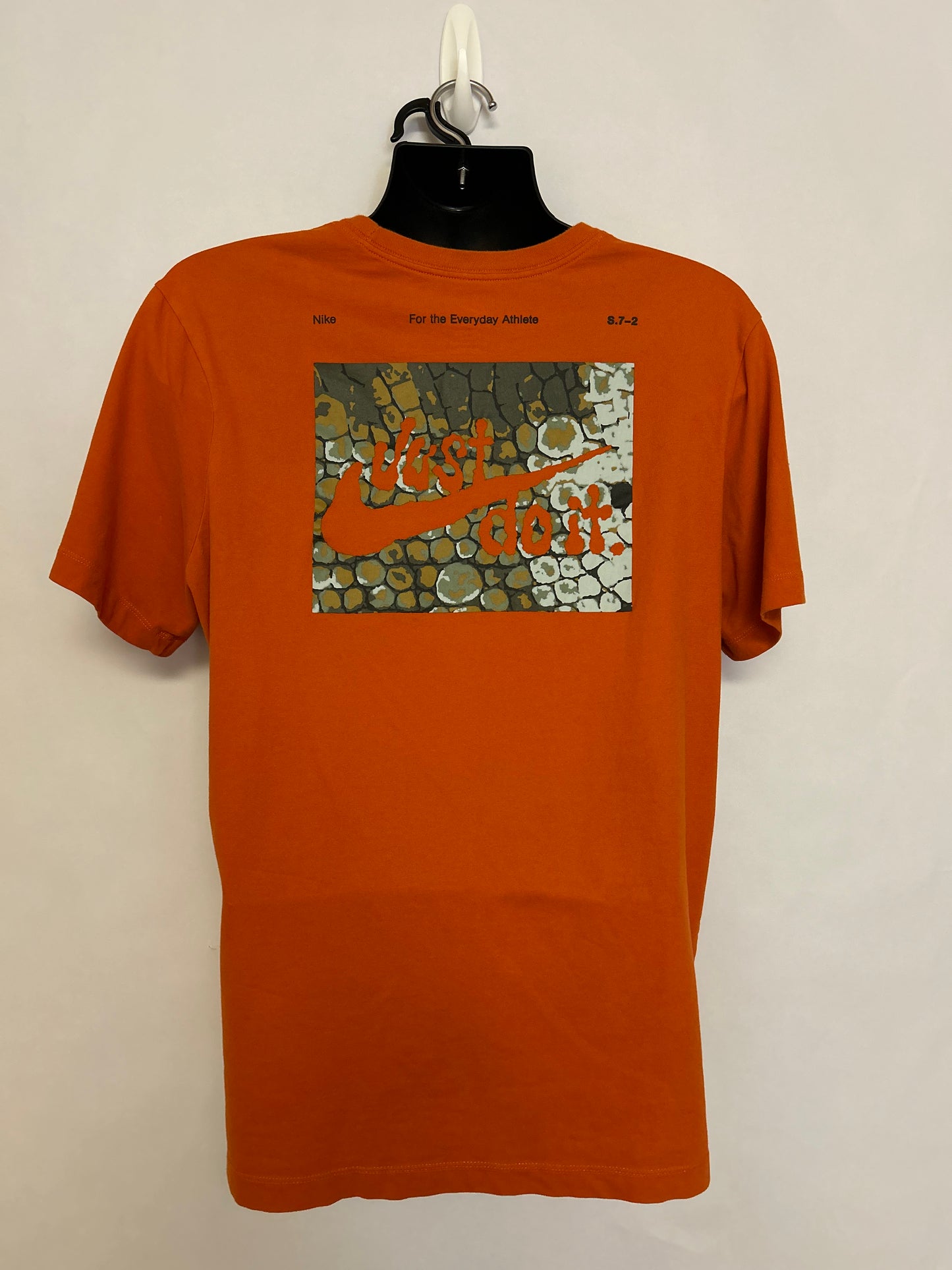 Nike Orange T-Shirt L