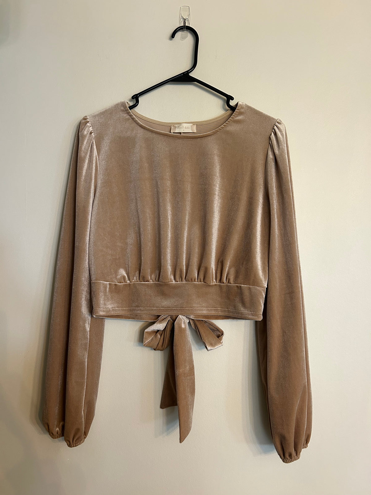 Altar’d State Velvet Gold Top M