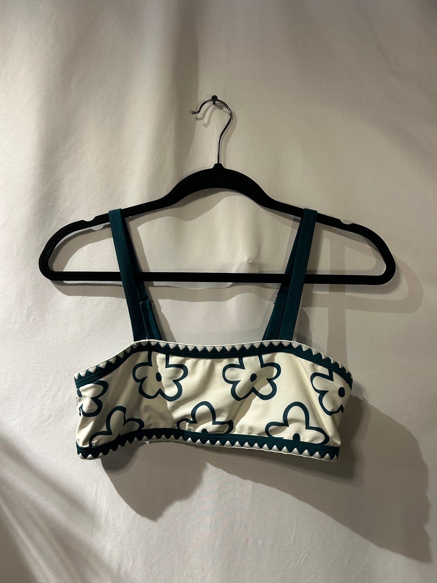 Green & White Flower Bikini Top M