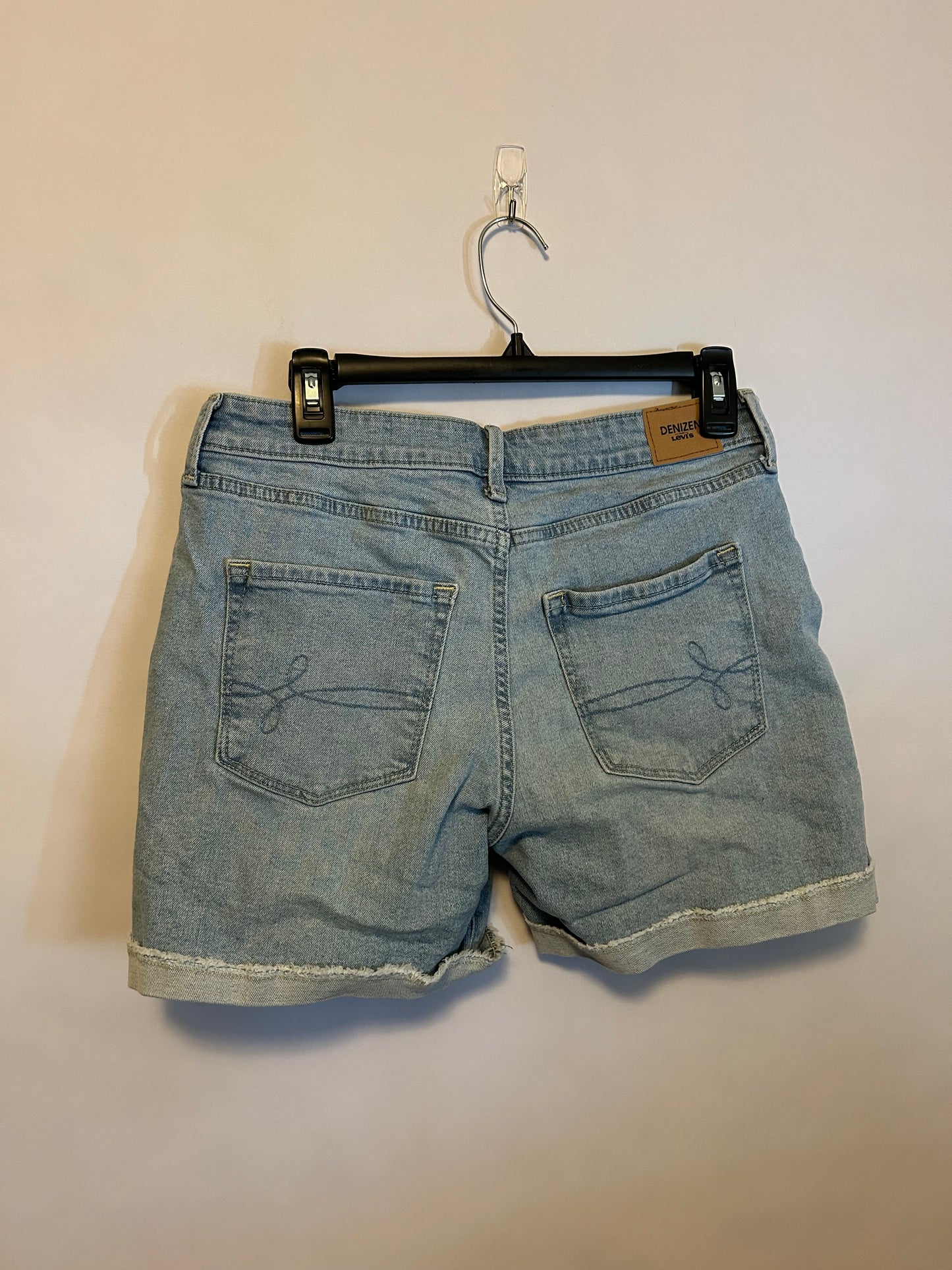 Levi’s Shorts 8