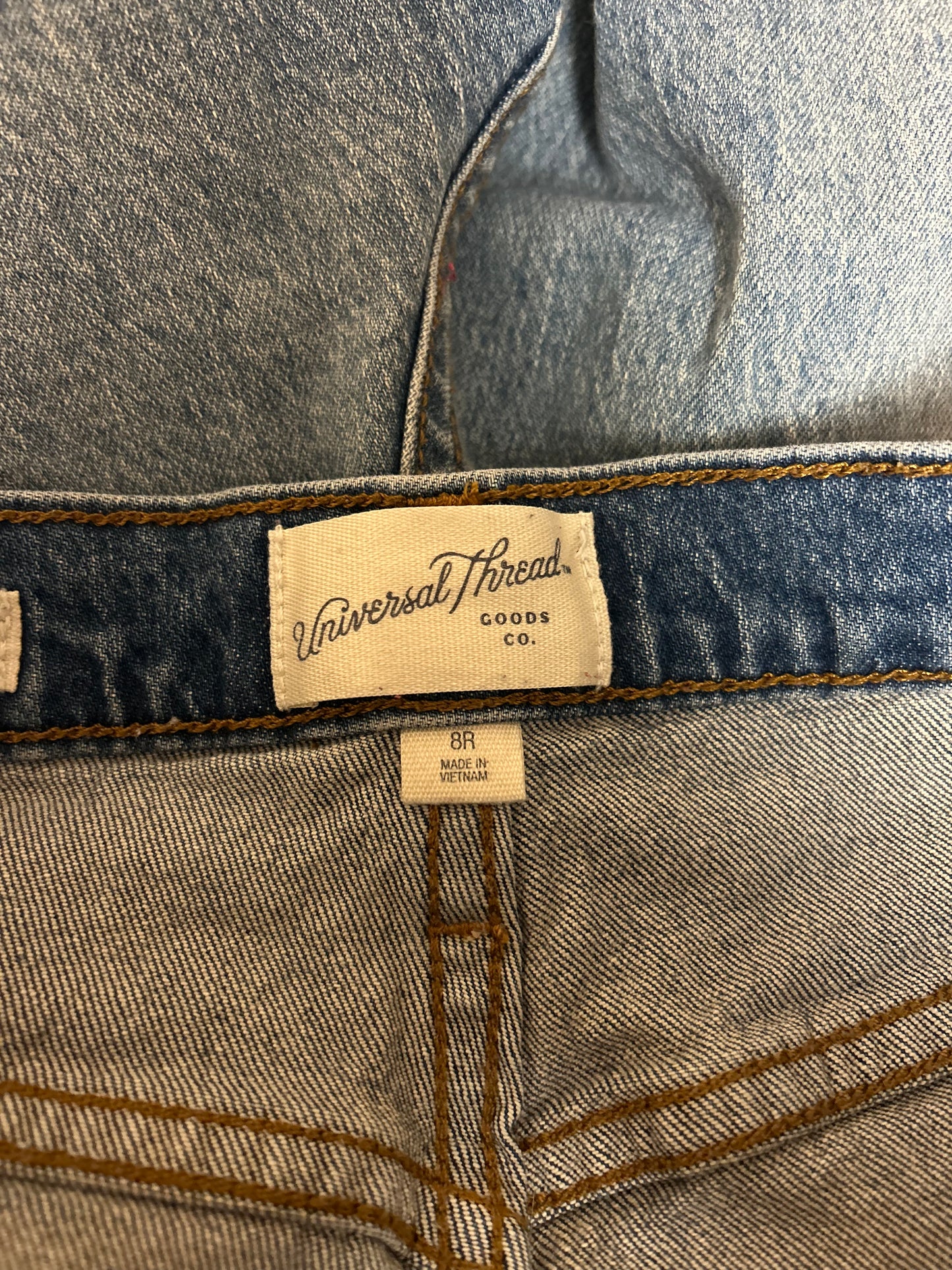 Universal Thread Jeans 8