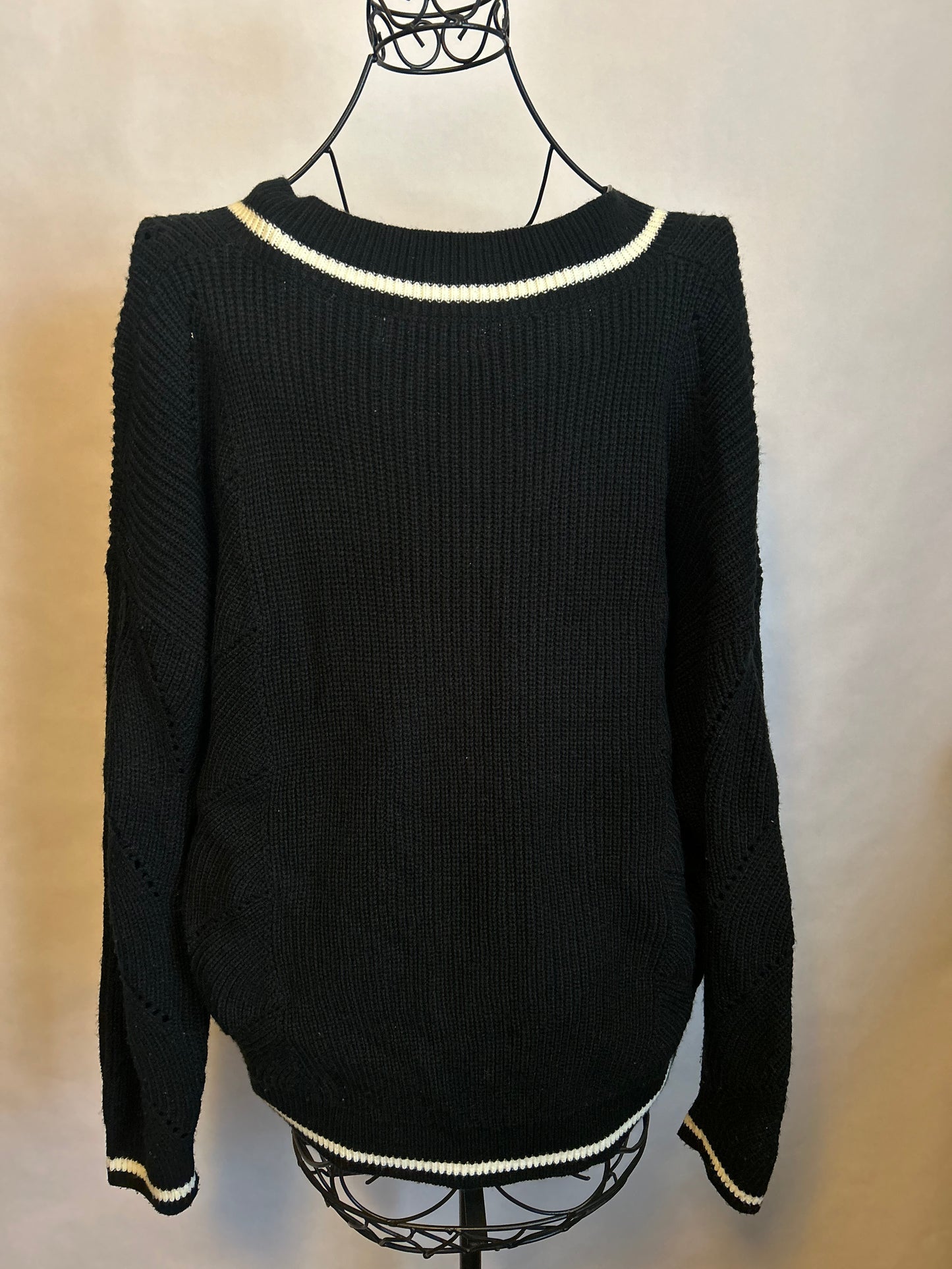 Kate Kasin Black & White Oversized Sweater M