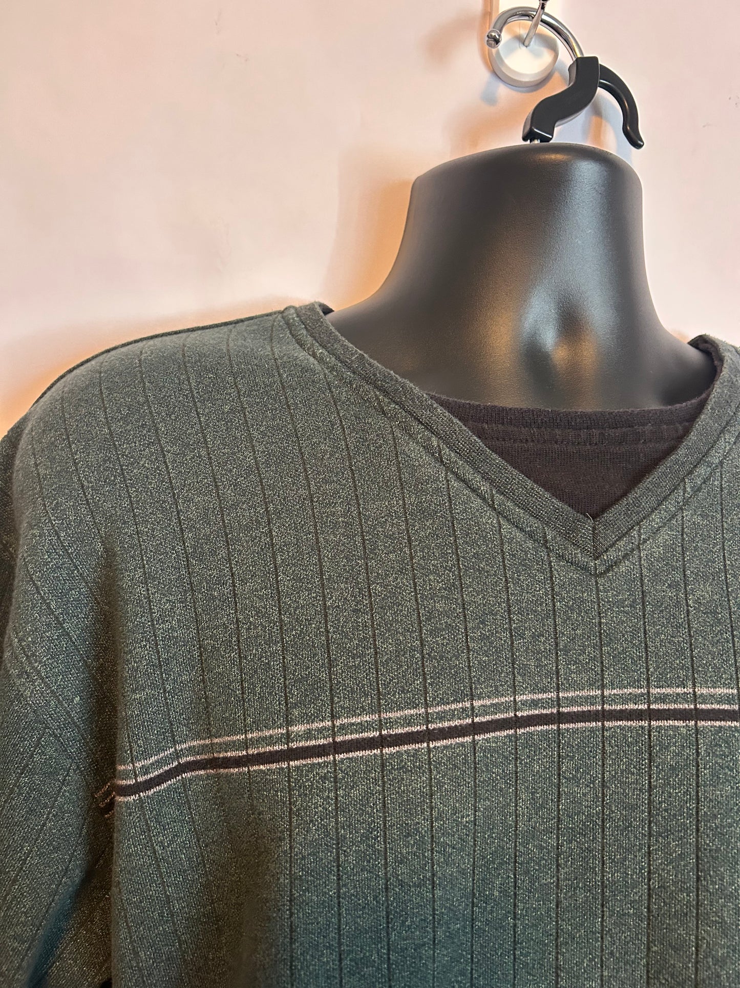 Van Heusen Green Sweater XL