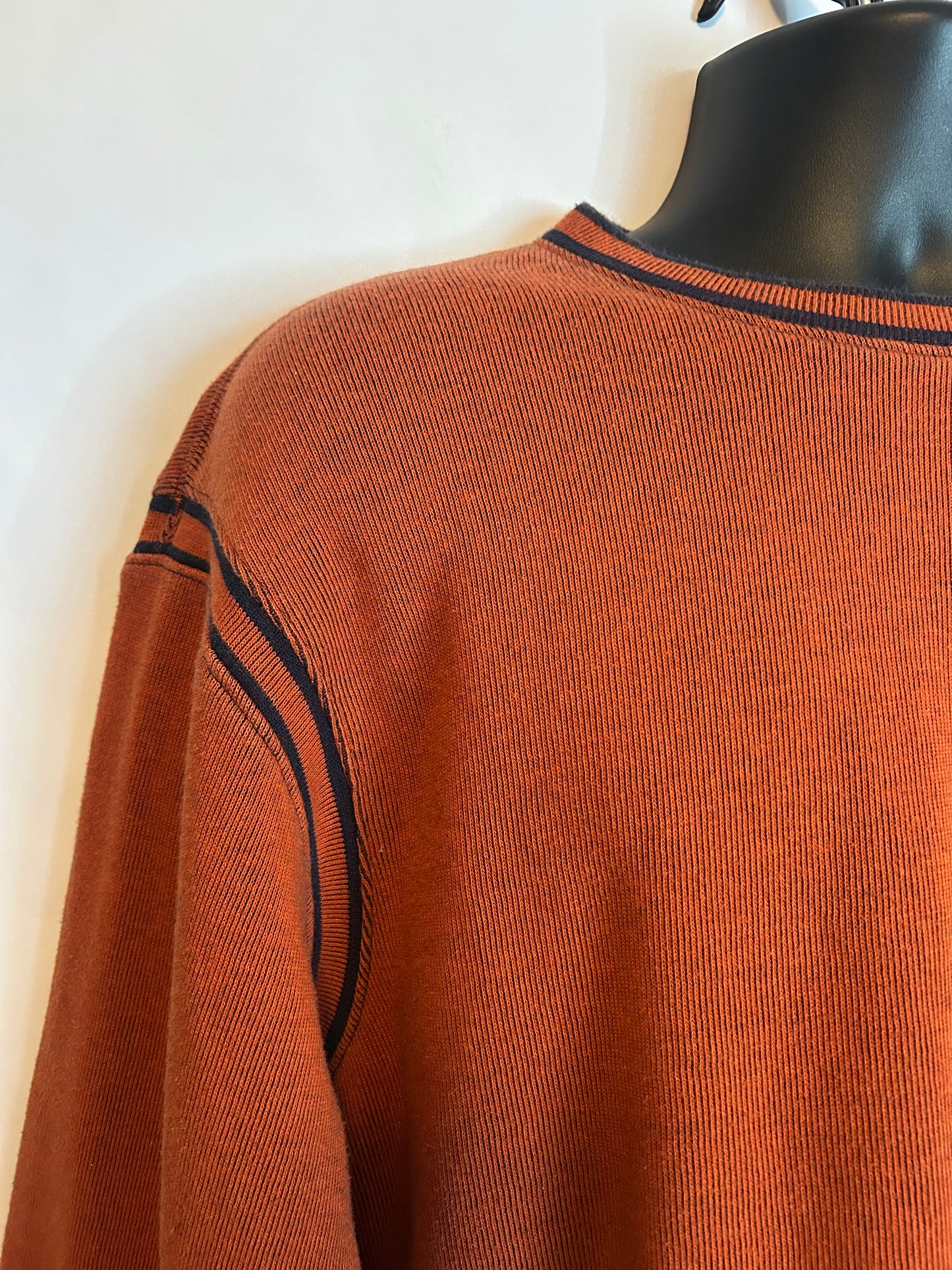 Arrow Orange Sweater XL