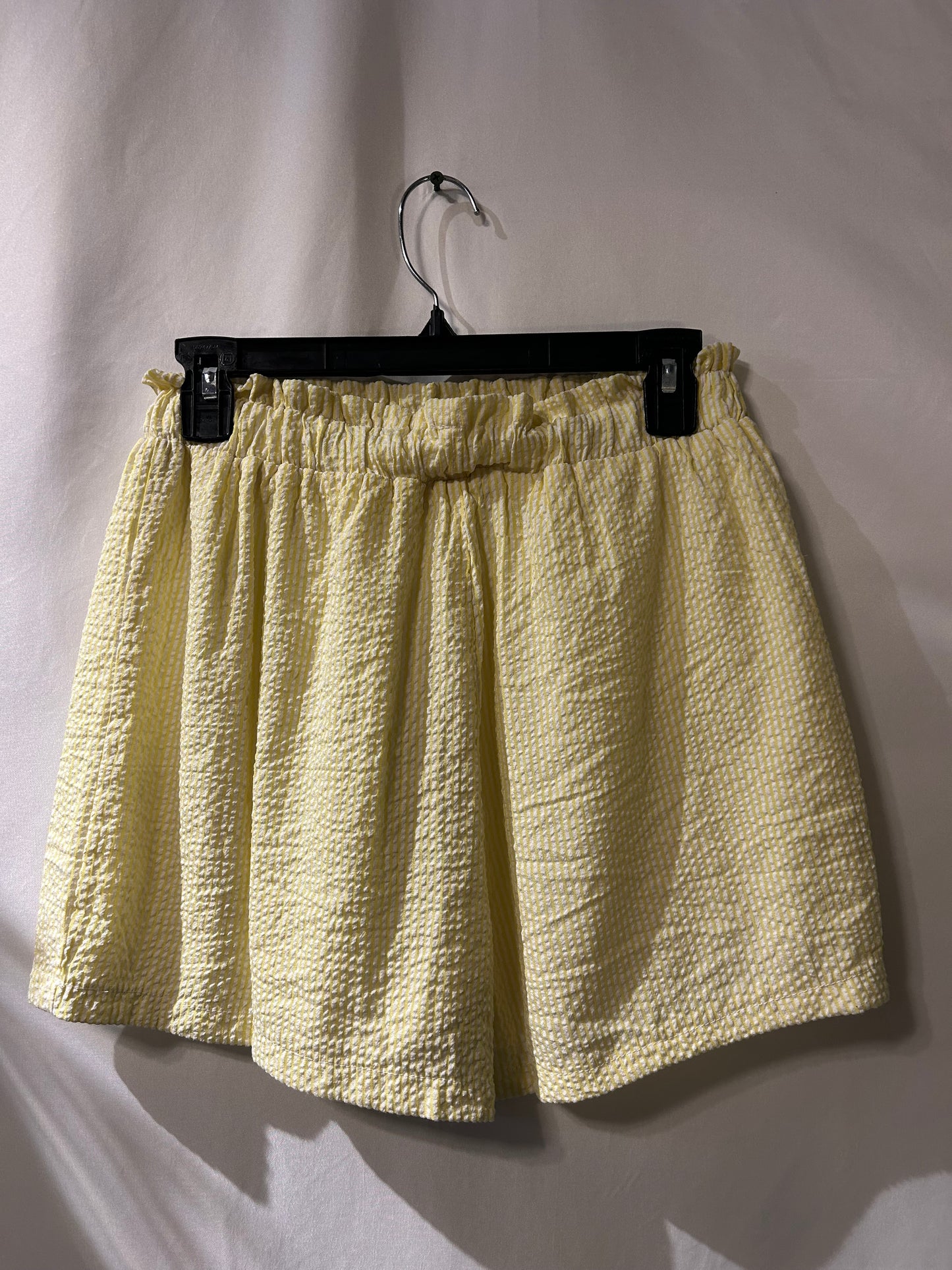 HYFVE Textured Yellow & White Striped Shorts M
