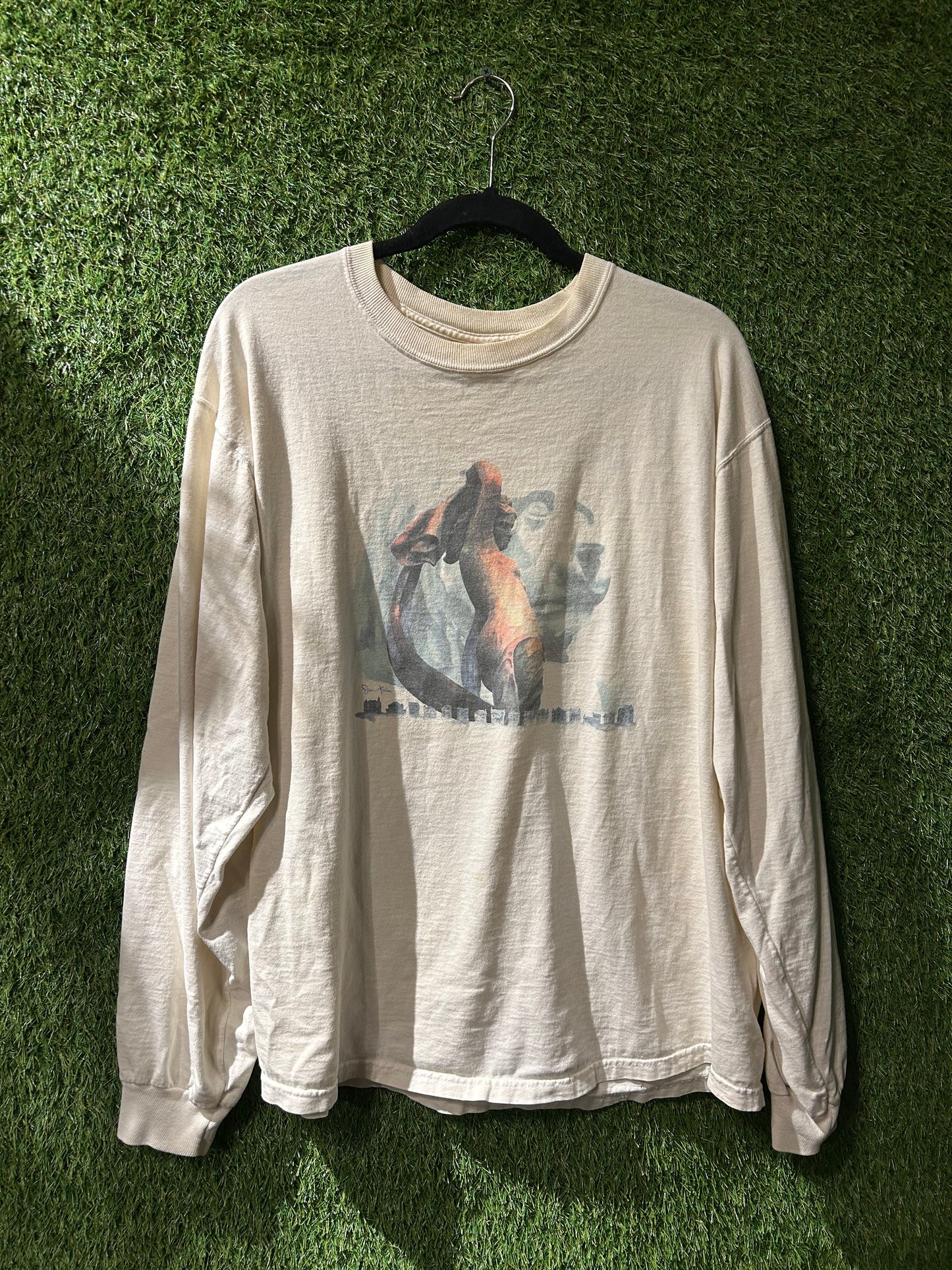 Saint James Court Art Show Long Sleeve XL