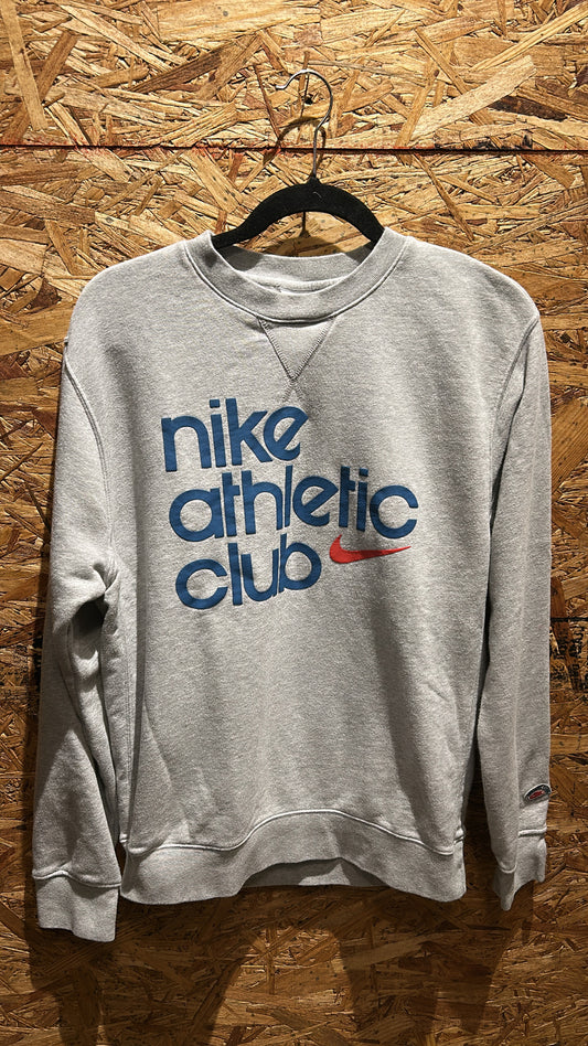 Nike Athletic Club Sweatshirt S